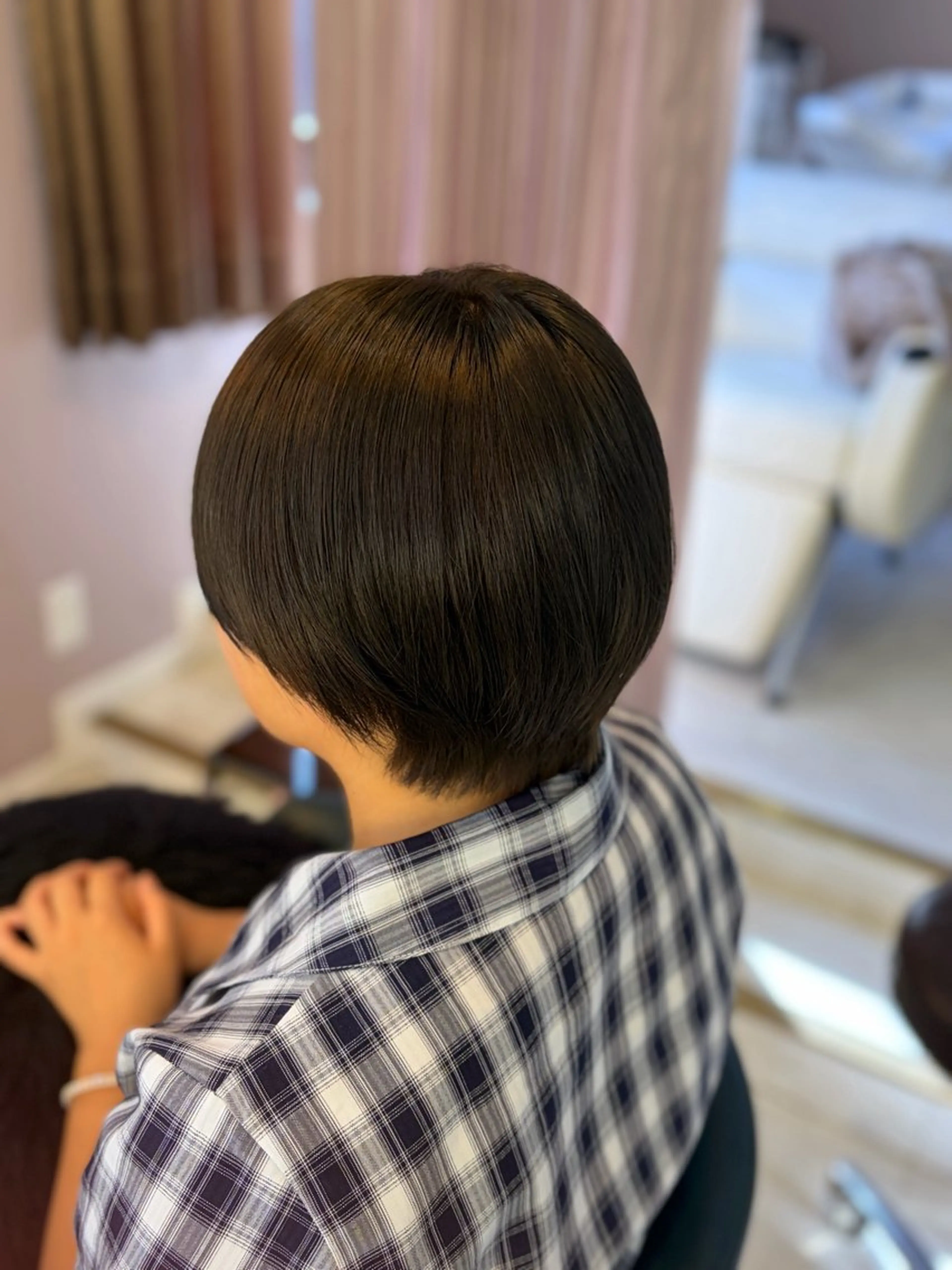 ショート カラー che'rie shizukiのヘアスタイル