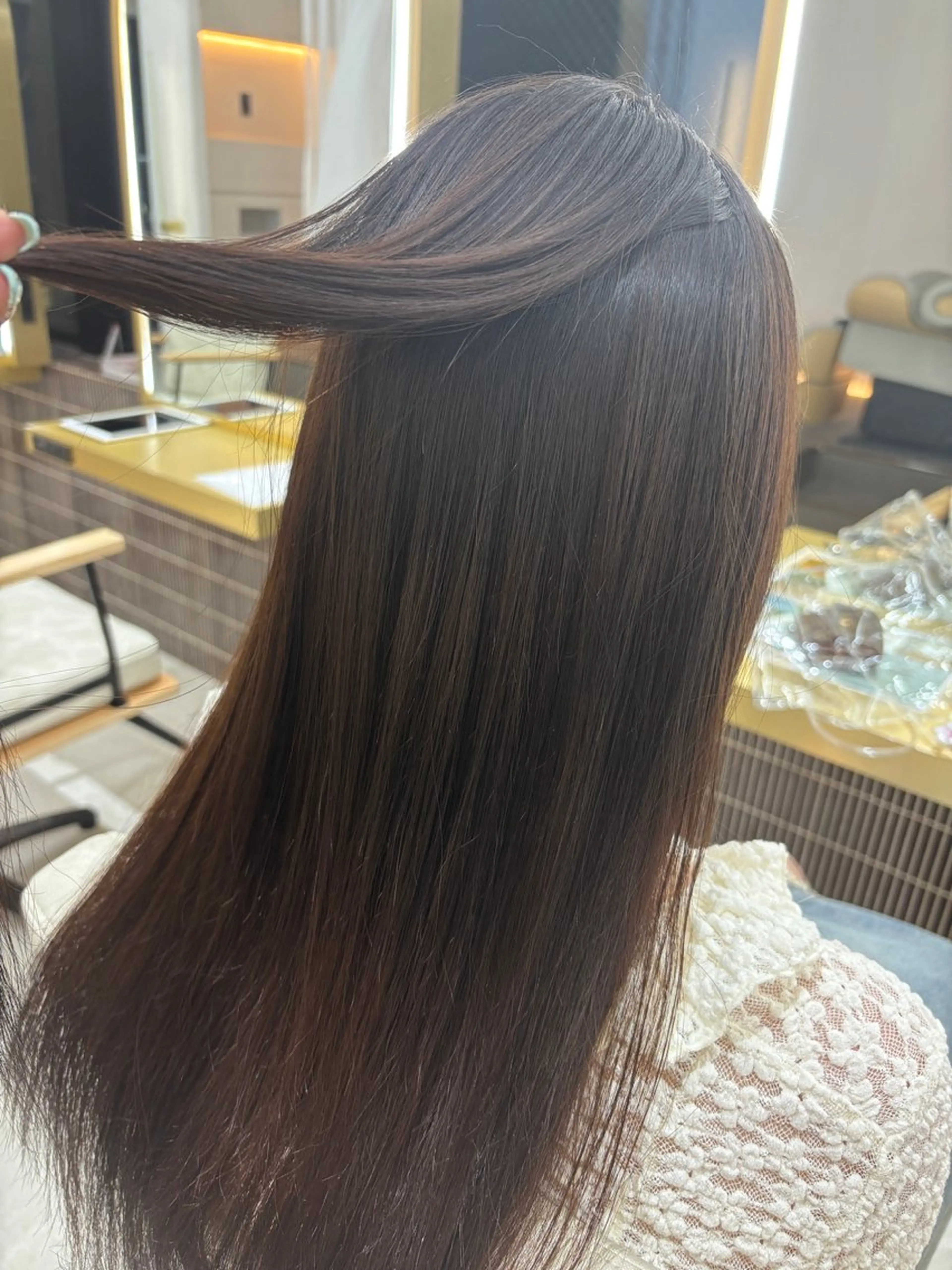 ロング 縮毛矯正 縮毛矯正 Miu🤍透明感カラ ー🫧ショートカットのヘアスタイル