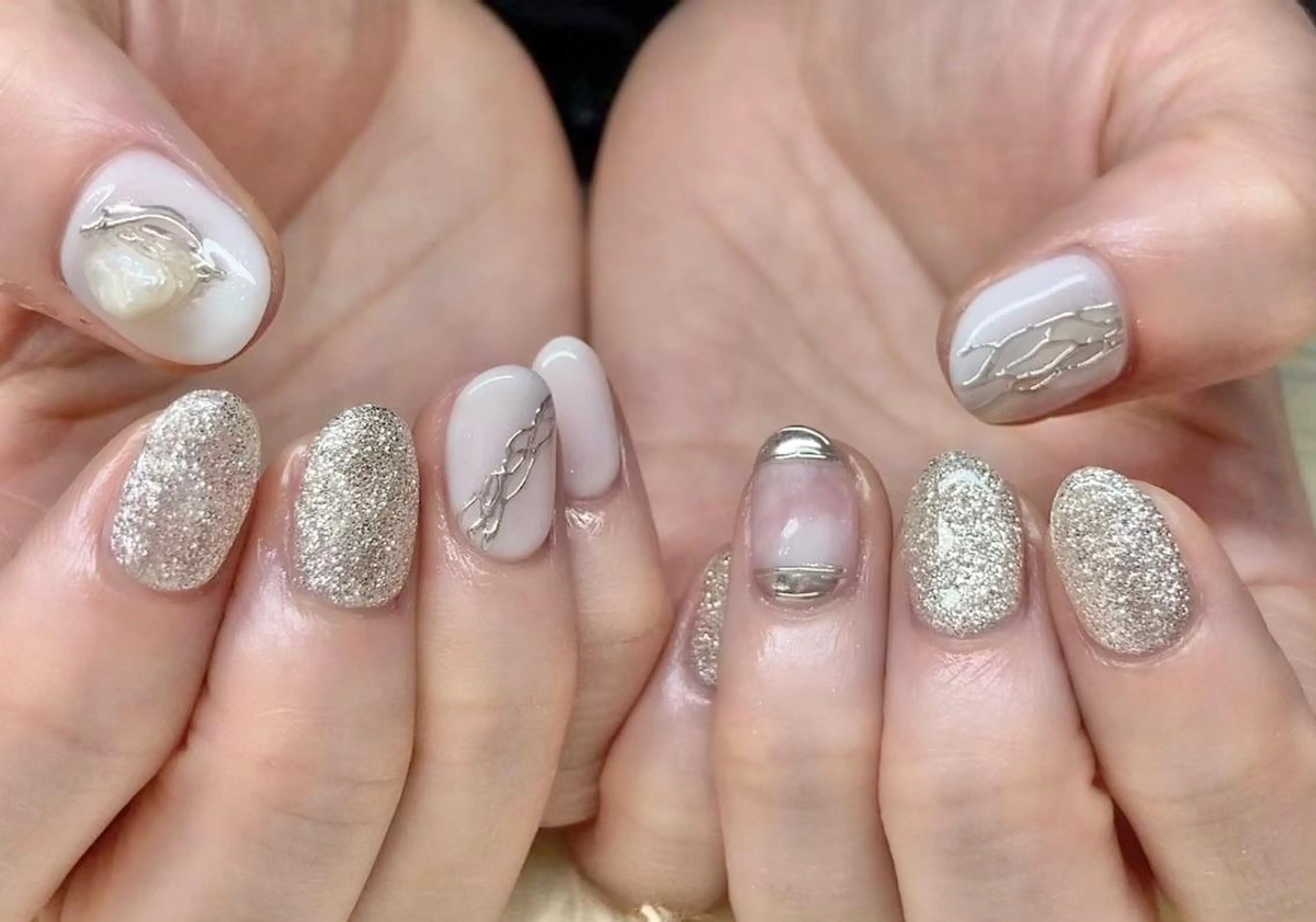 ネイル 長さ出し ジェルネイル 韓国ネイル ミラーネイル 持ち込み ハンドネイル Nail&eye Belire 新宿のネイルデザイン