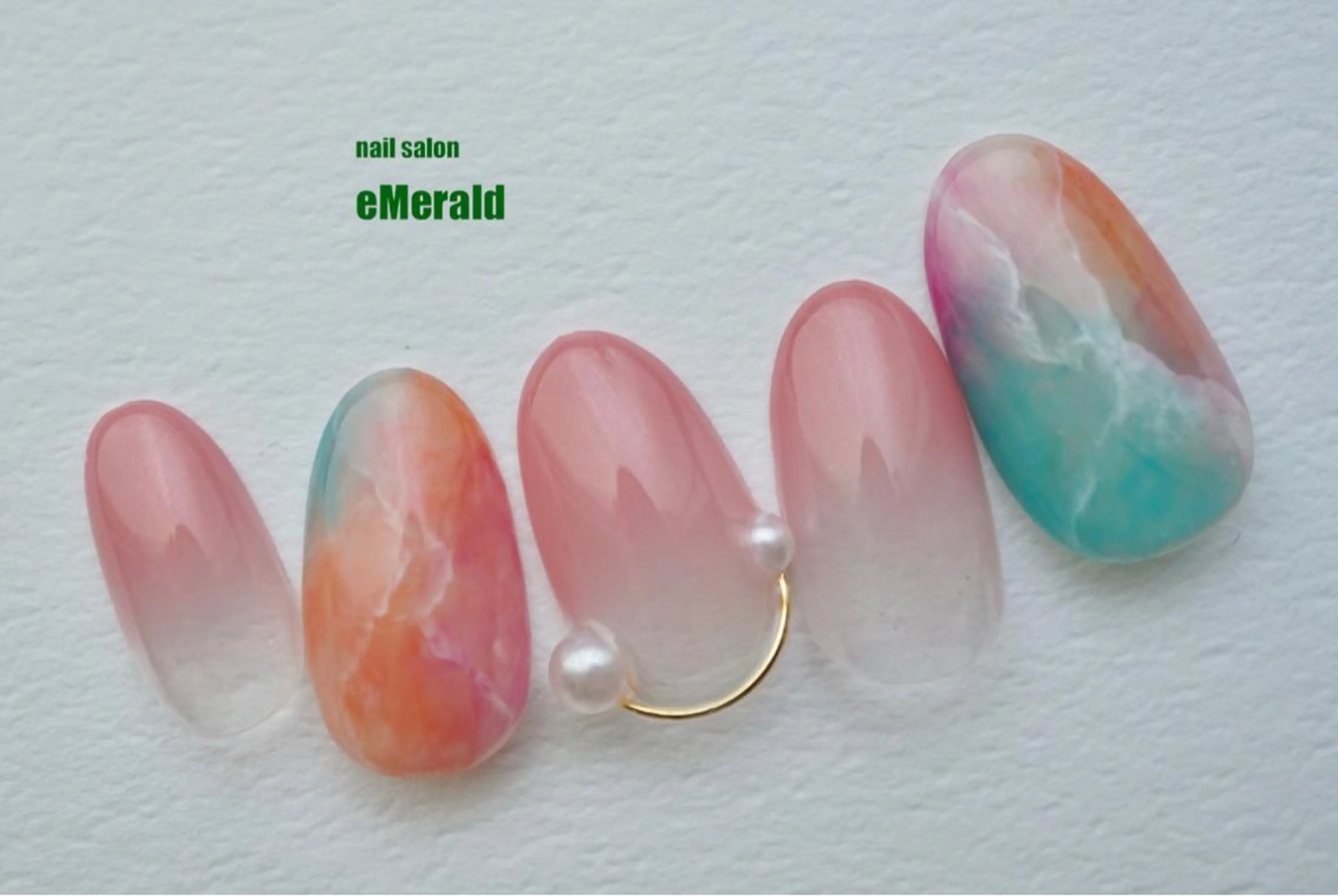 ネイル nailsalon eMeraldのネイルデザイン
