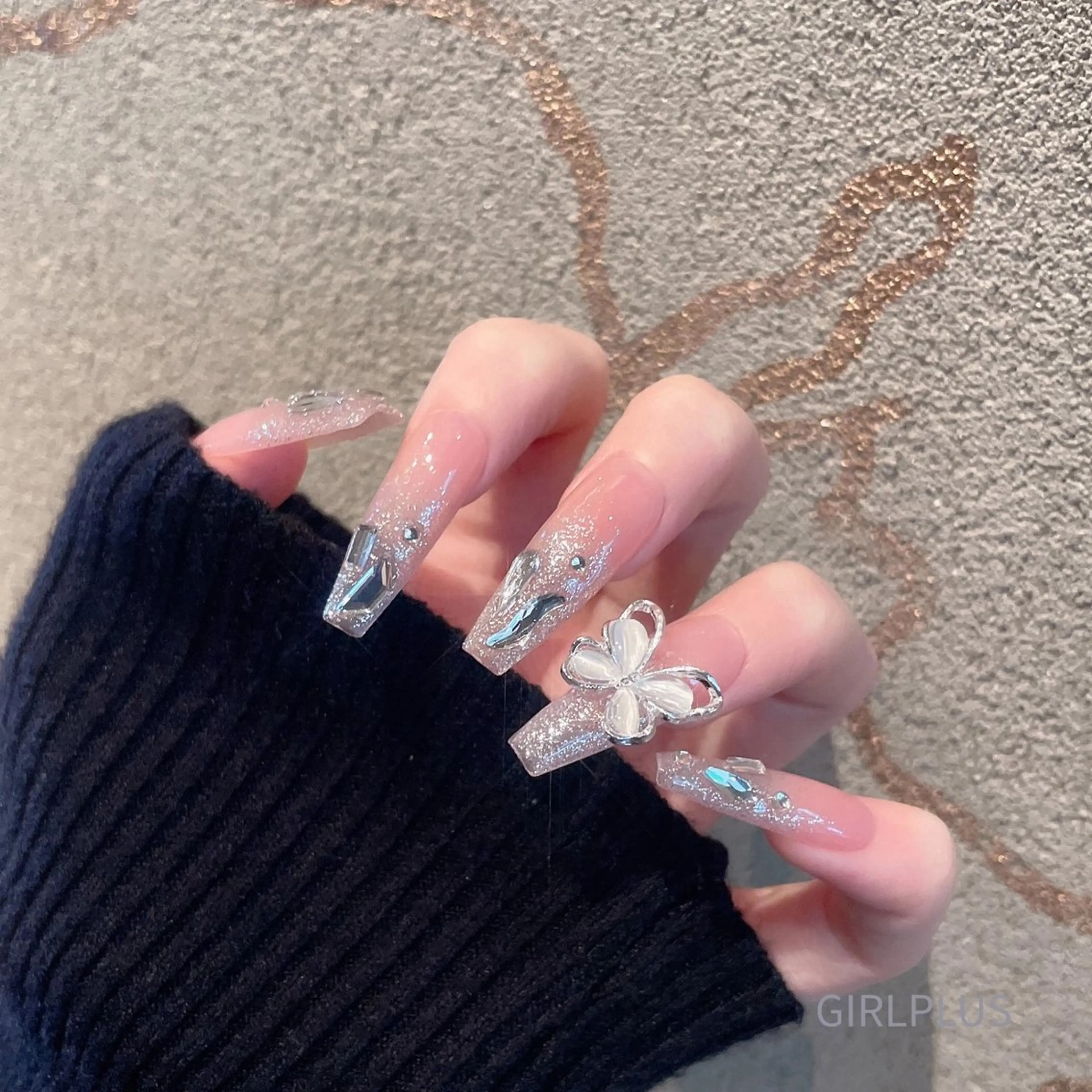 ネイル Glow Nail スカルプ専門店のネイルデザイン