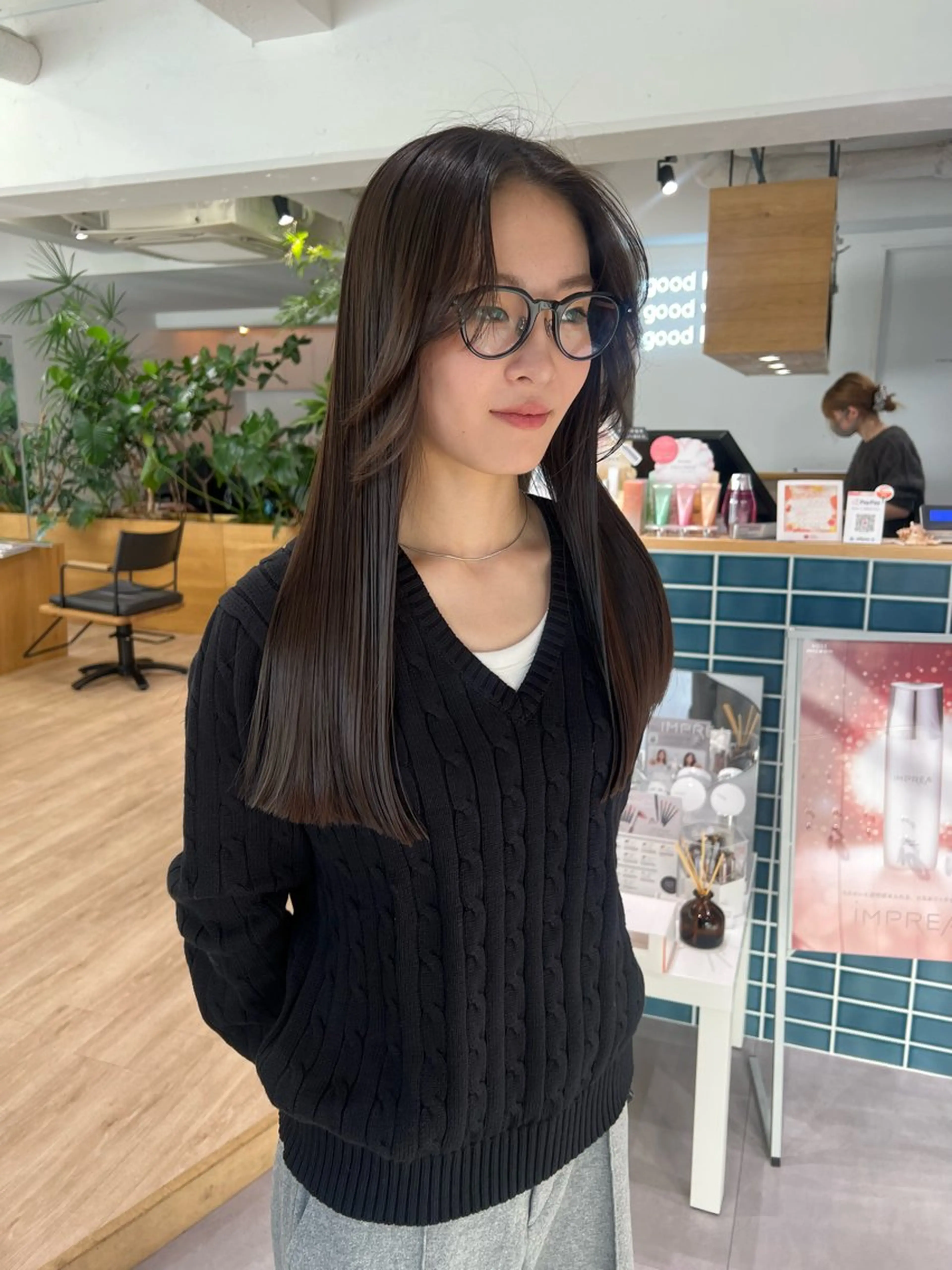 ロング カット ヘアカラー トリートメント 艶ベージュ/オリーブ カラー🫒airiのヘアスタイル