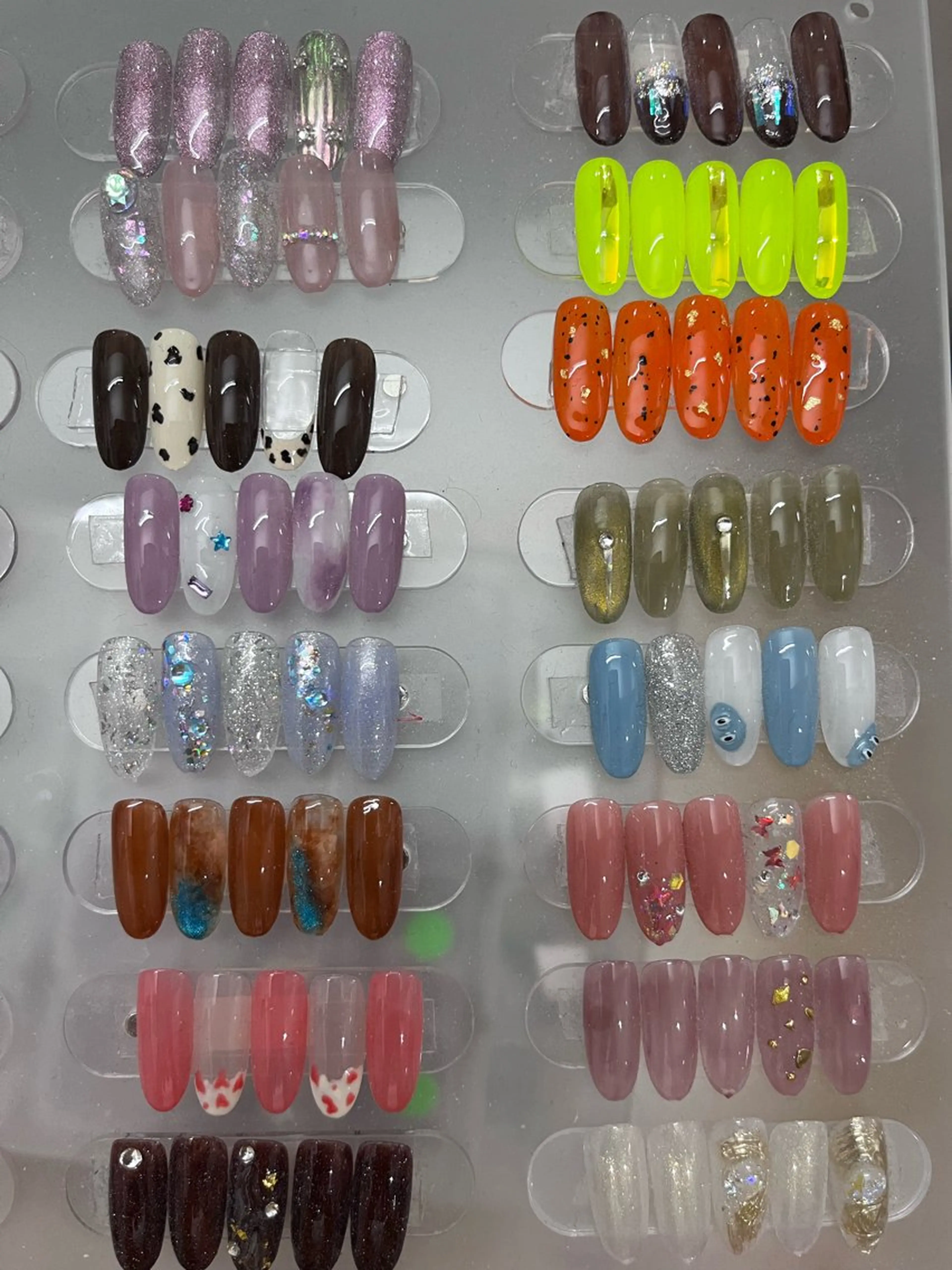 ネイル ハンドネイル MoonNail ユリ🌸のネイルデザイン