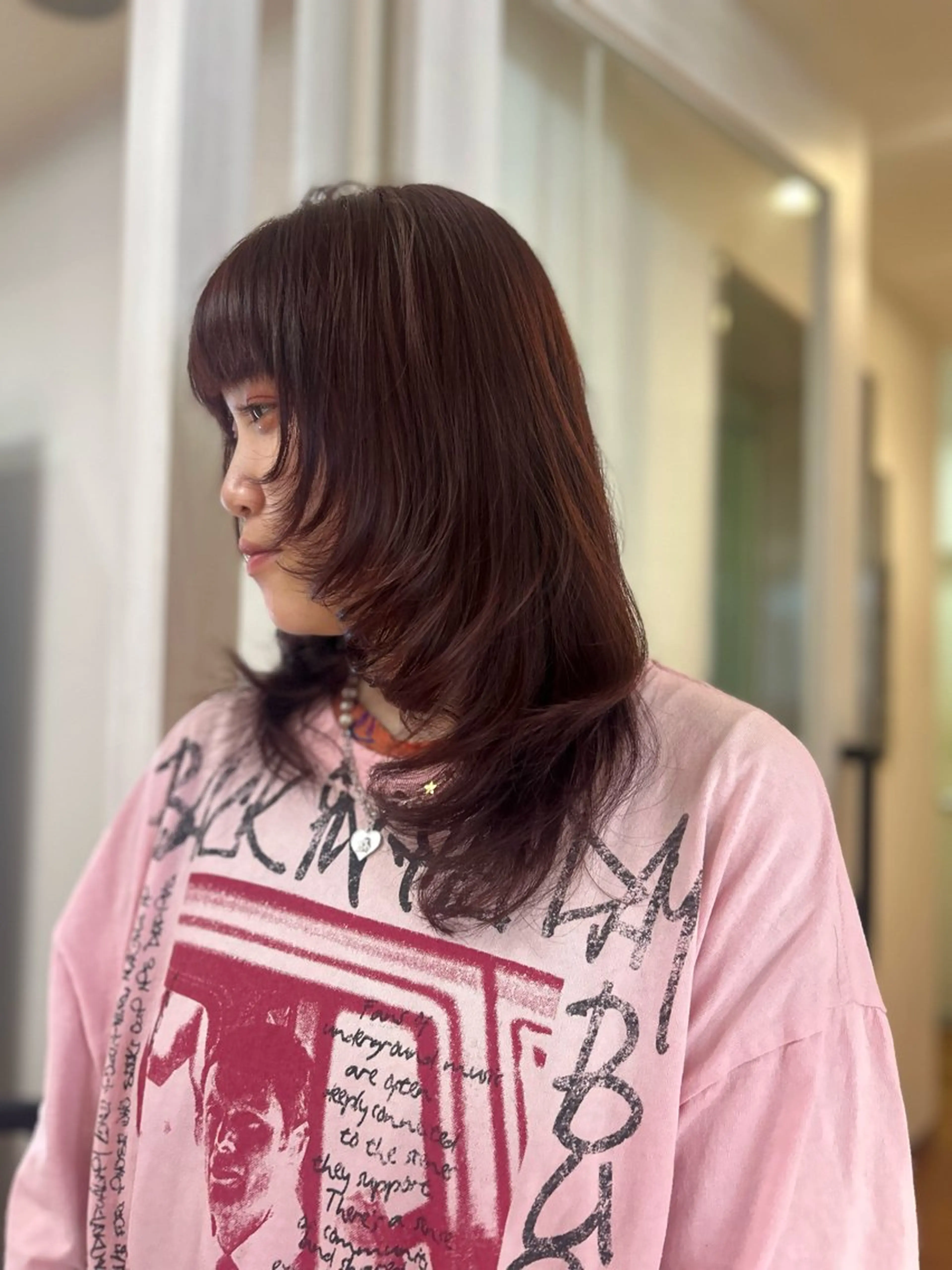 セミロング レイヤーカット ウルフカット ウルフレイヤー カット ヘアカラー トリートメント 🎀透明感/レイヤ ー/Kotona🎀のヘアスタイル