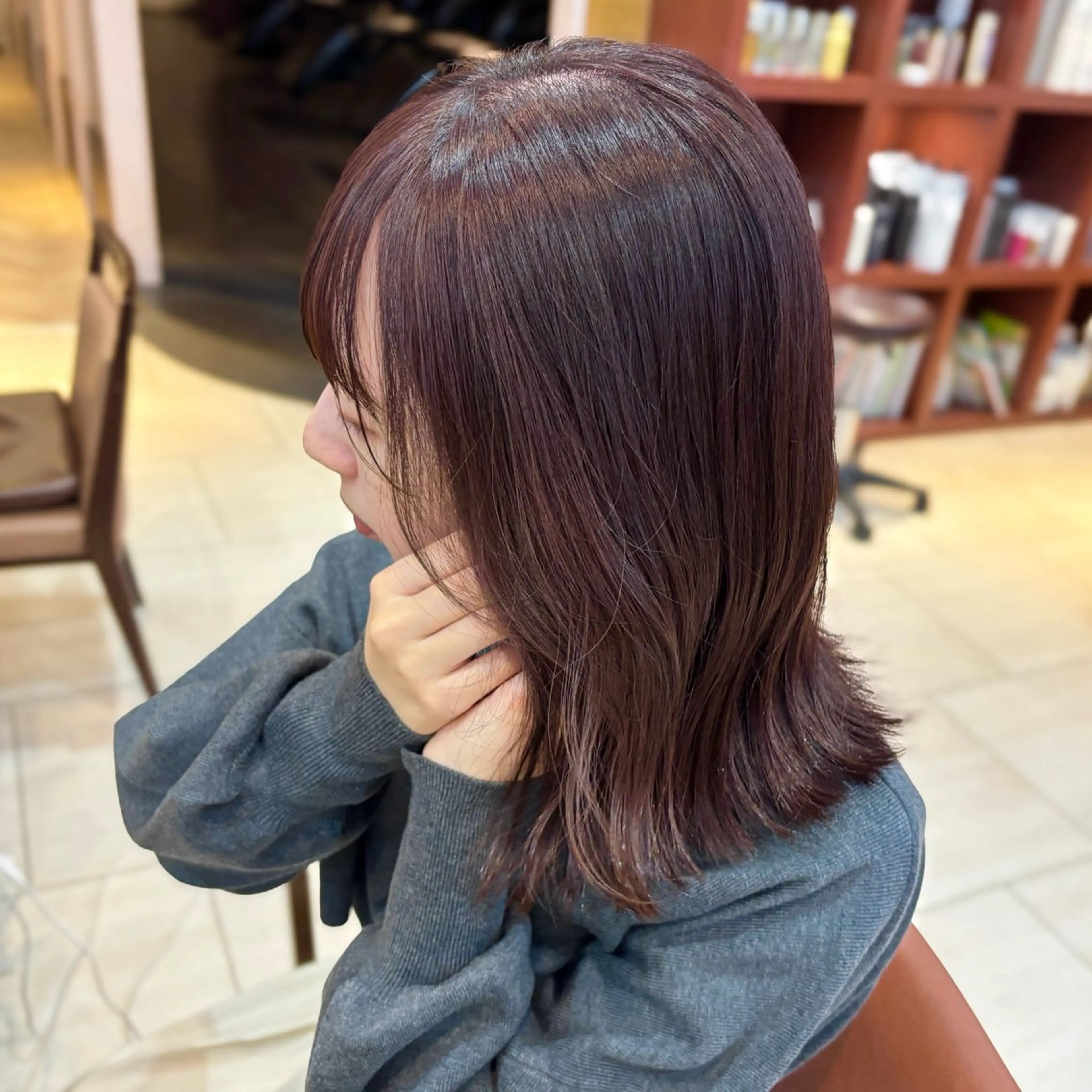 ミディアム カラー ラベンダーカラー ラベンダーピンク ピンクカラー くびれヘア カット ヘアカラー トリートメント 顔まわり🥨レイヤー /透明感/水口舞奈のヘアスタイル