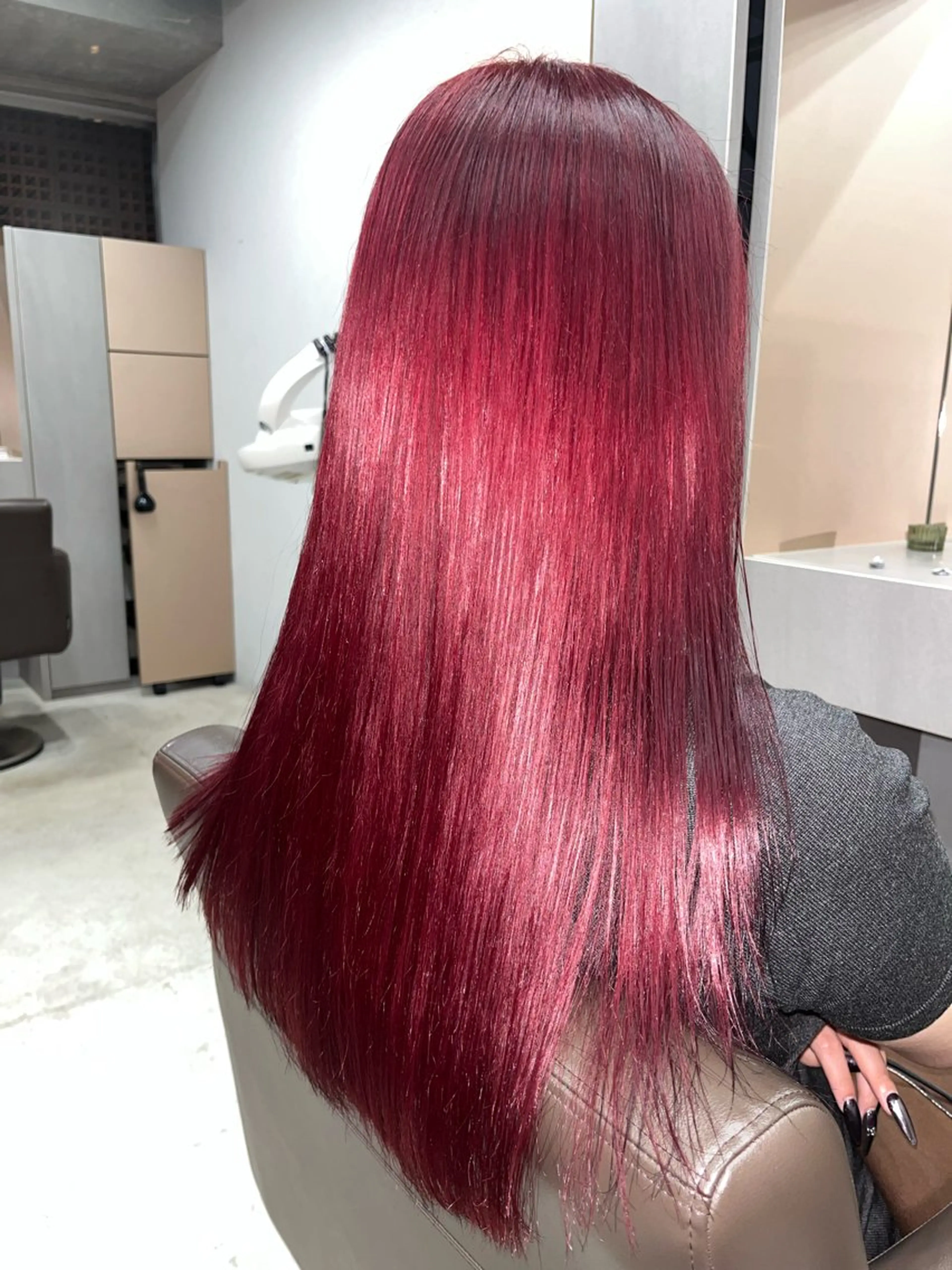 カラー ヘアカラー 縮毛矯正/スパイラル パーマ/表参道のヘアスタイル