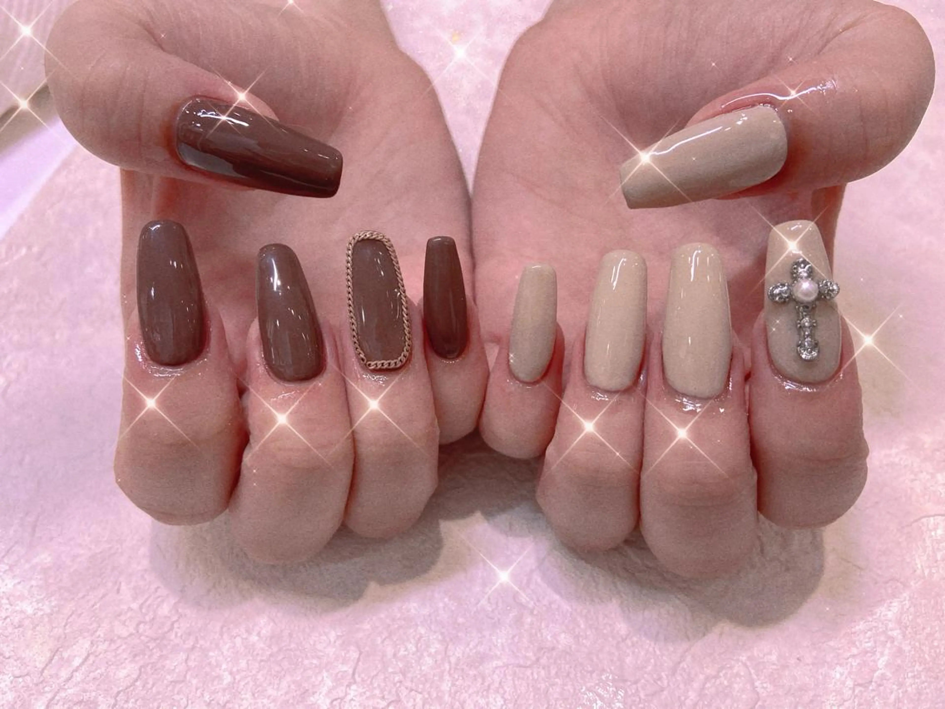 ネイル アートネイル フラッシュネイル フラワーネイル フットネイル フレンチネイル ハンドネイル ハンドケア Moci Nail Salonのネイルデザイン