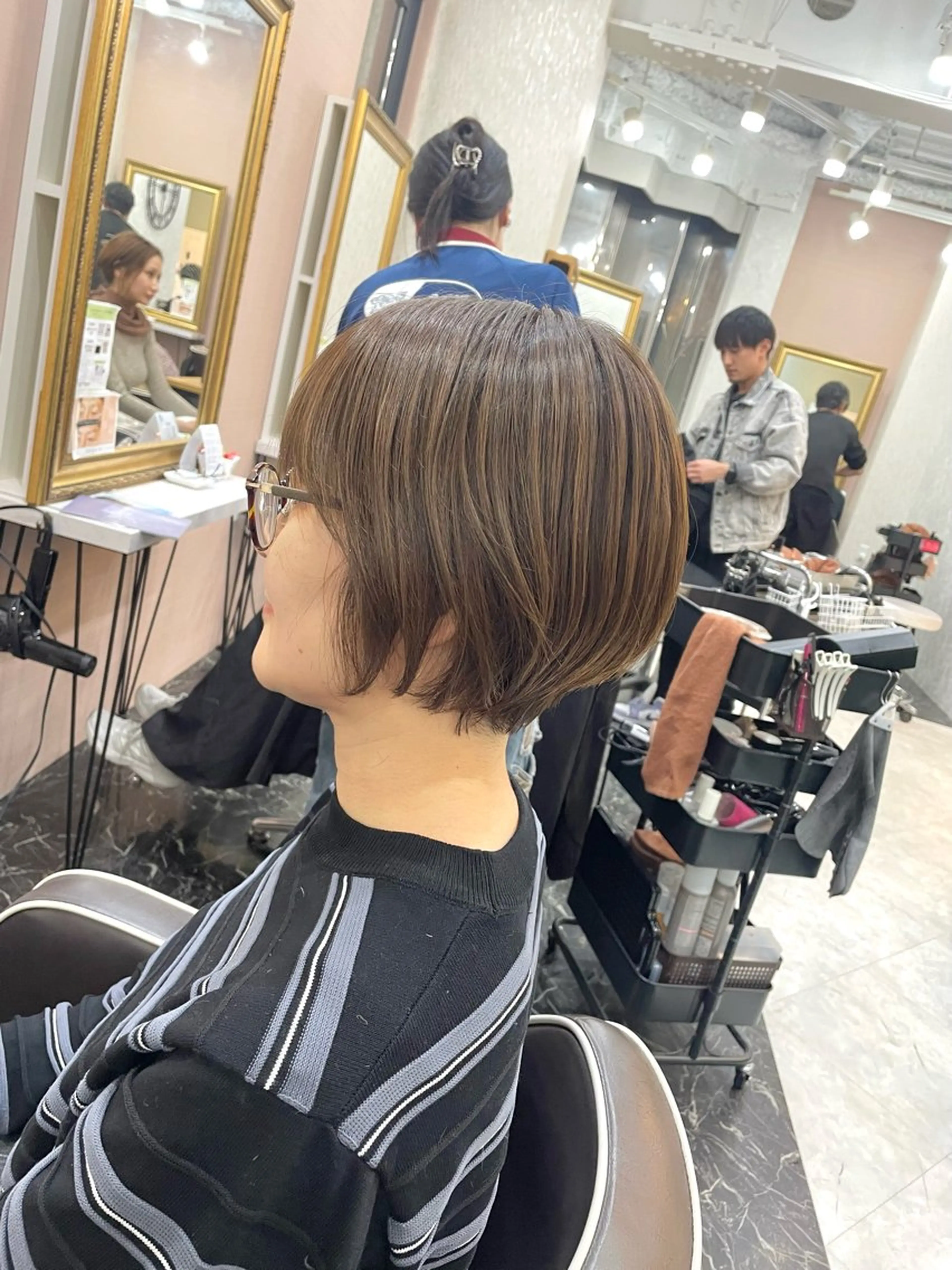 ショート カット ヘアカラー 亀川蓮 Agu hairのヘアスタイル
