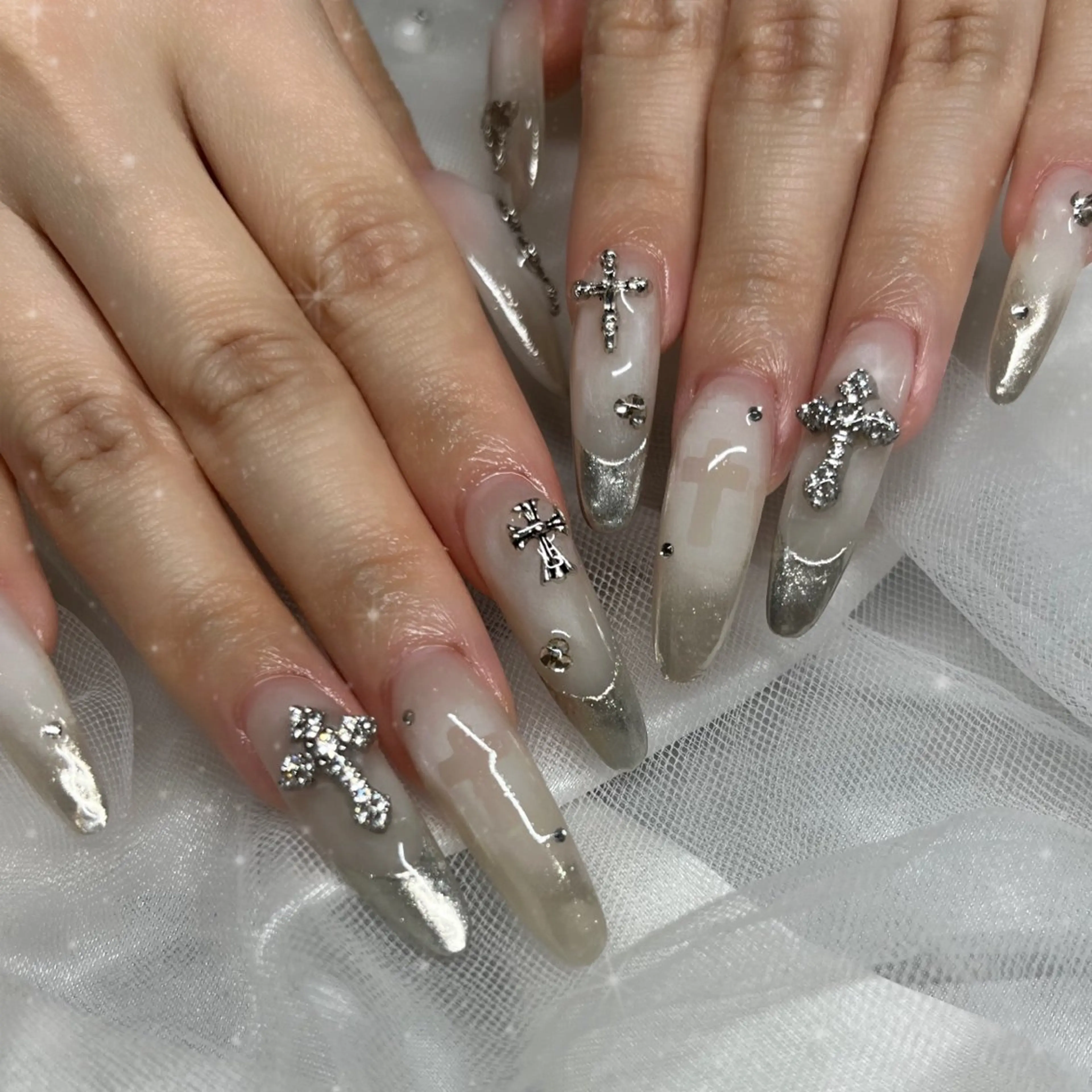 ネイル ロングネイル ハンドネイル ブルーデイジー栄本店所属・BlueDaisy 栄本店のネイルデザイン