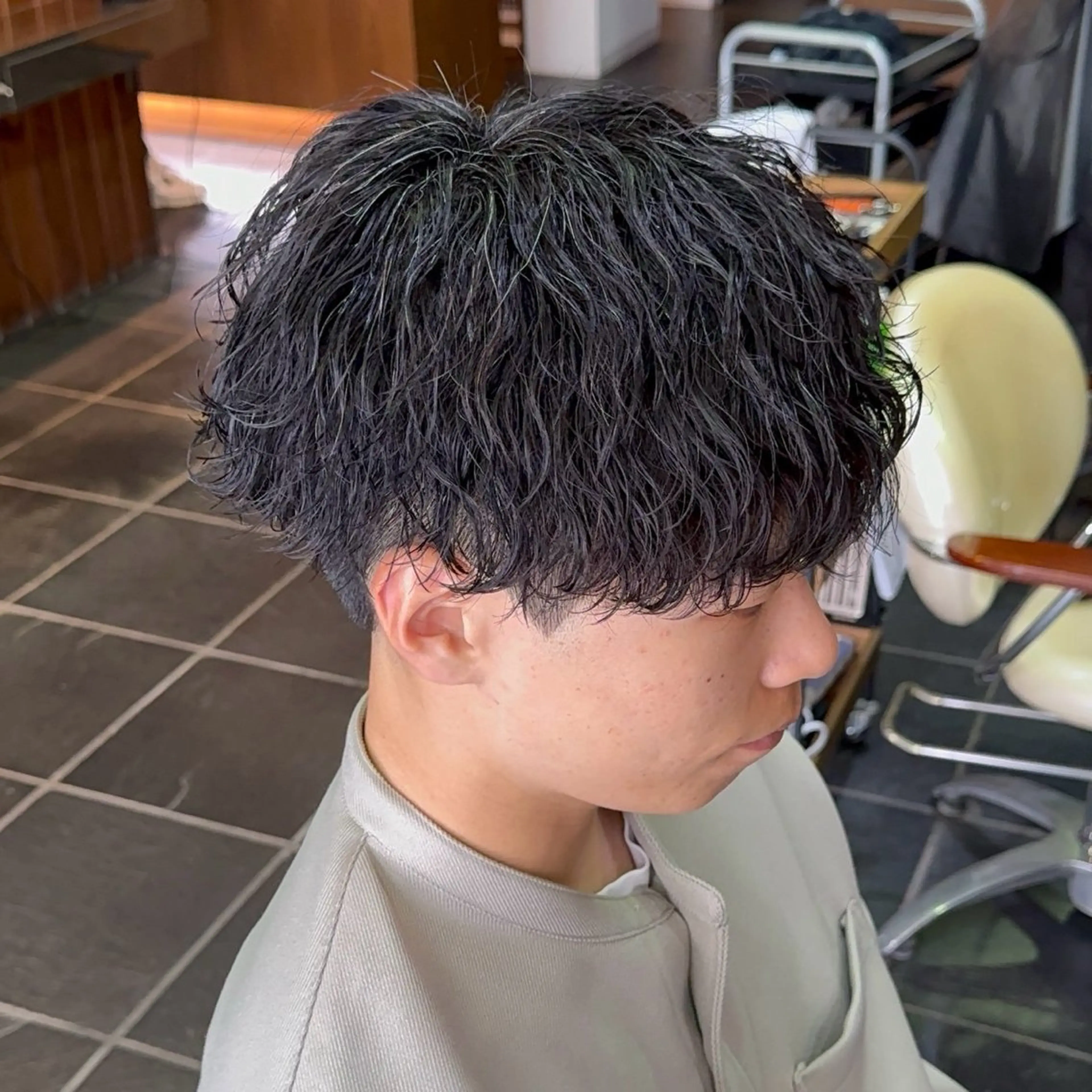 パーマ メンズ メンズパーマ 波巻きパーマ スパイラルパーマ ruen大分駅店 /佐藤萌音のヘアスタイル