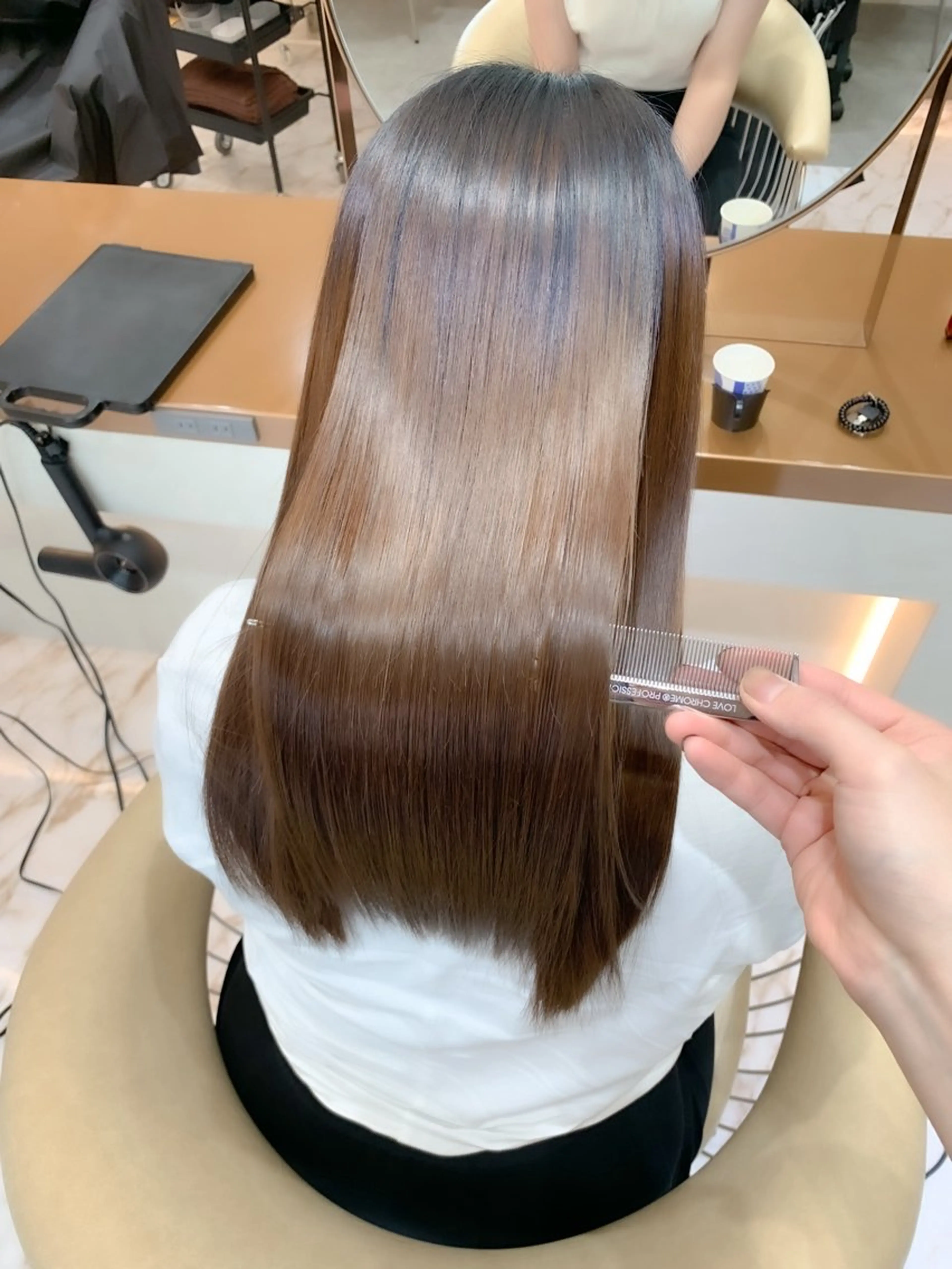 ミディアム カラー パーマ ブリーチ 縮毛矯正 ✨美髪矯正×髪質改善 🍎カイト🍎渋谷のヘアスタイル