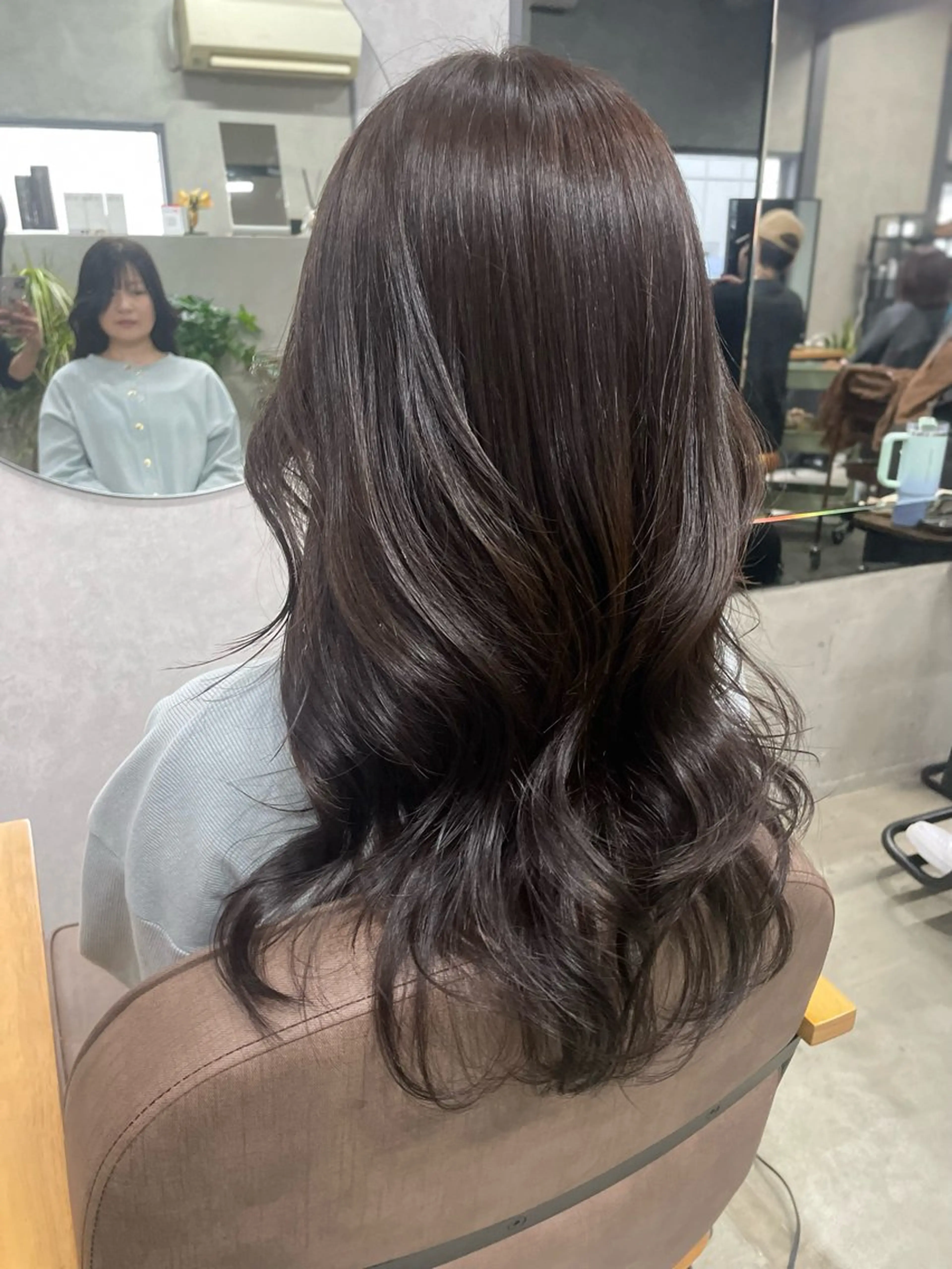 ロング カラー レイヤーカット AIRI layer cut hairのヘアスタイル