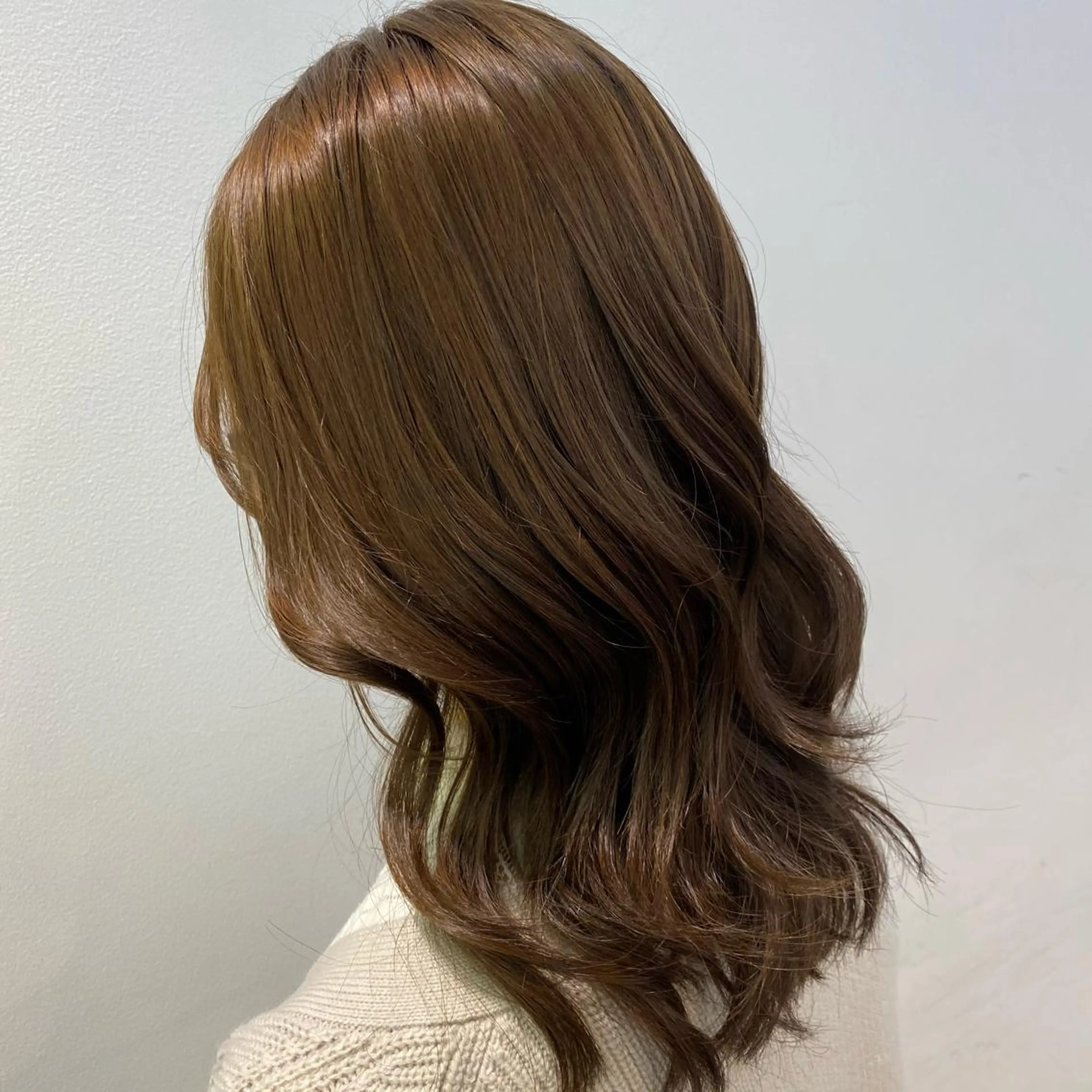 ロング カラー 渡邊 唯のヘアスタイル