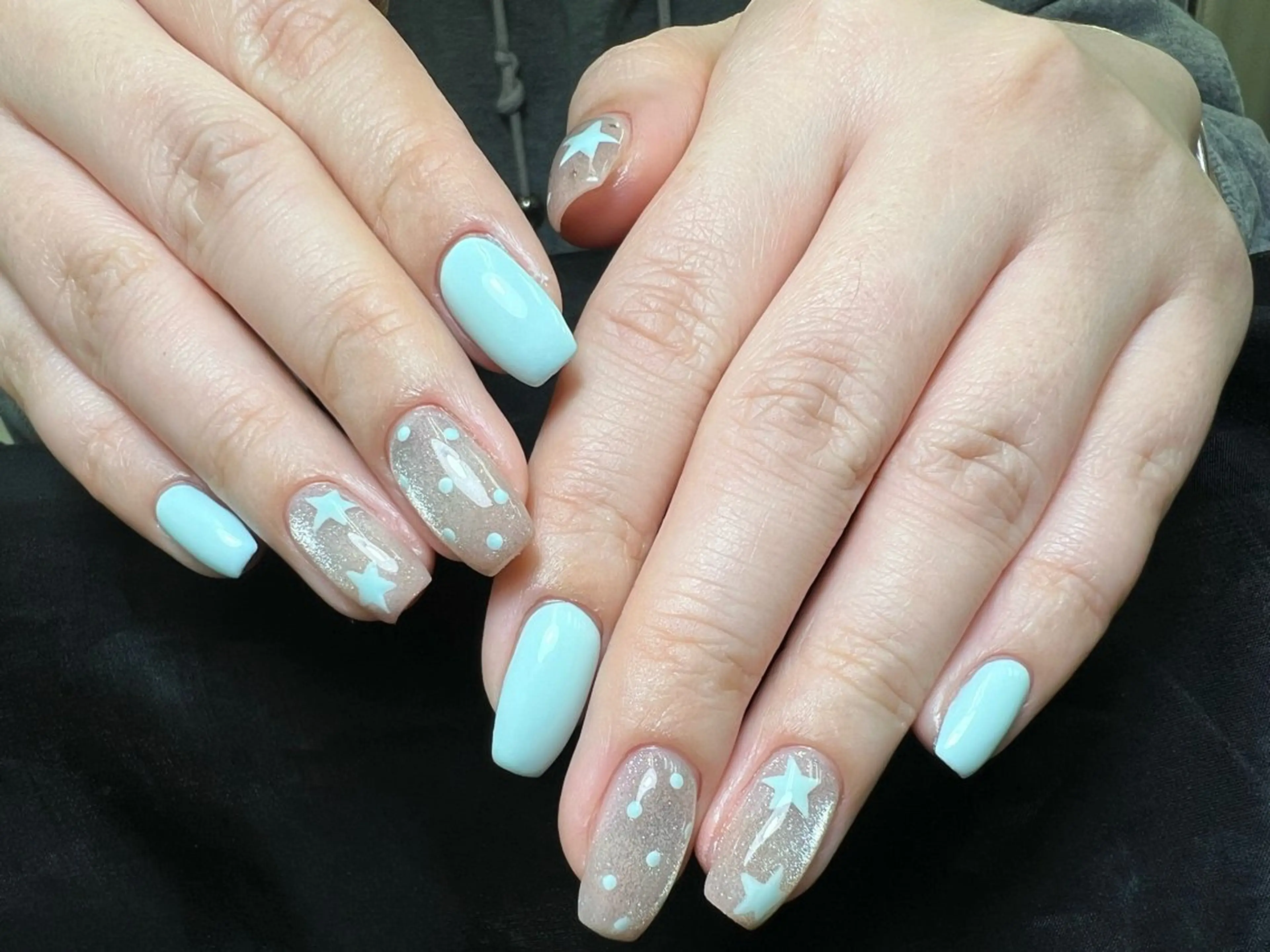 ネイル アートネイル ドット ガーリー マグネットネイル 持ち込み ハンドネイル 金子 実咲のネイルデザイン