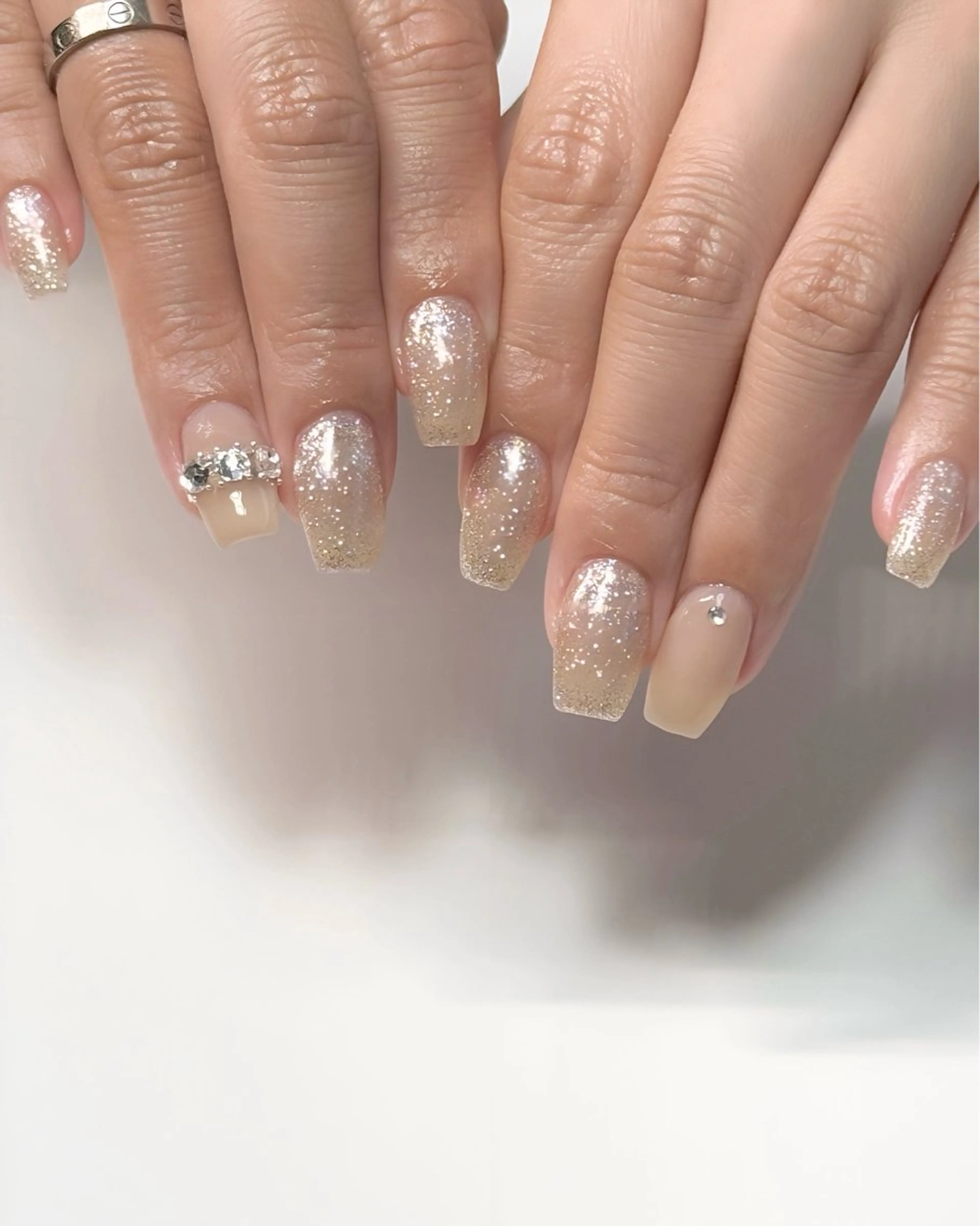 ネイル ハンドネイル ハンドケア emona nailのネイルデザイン