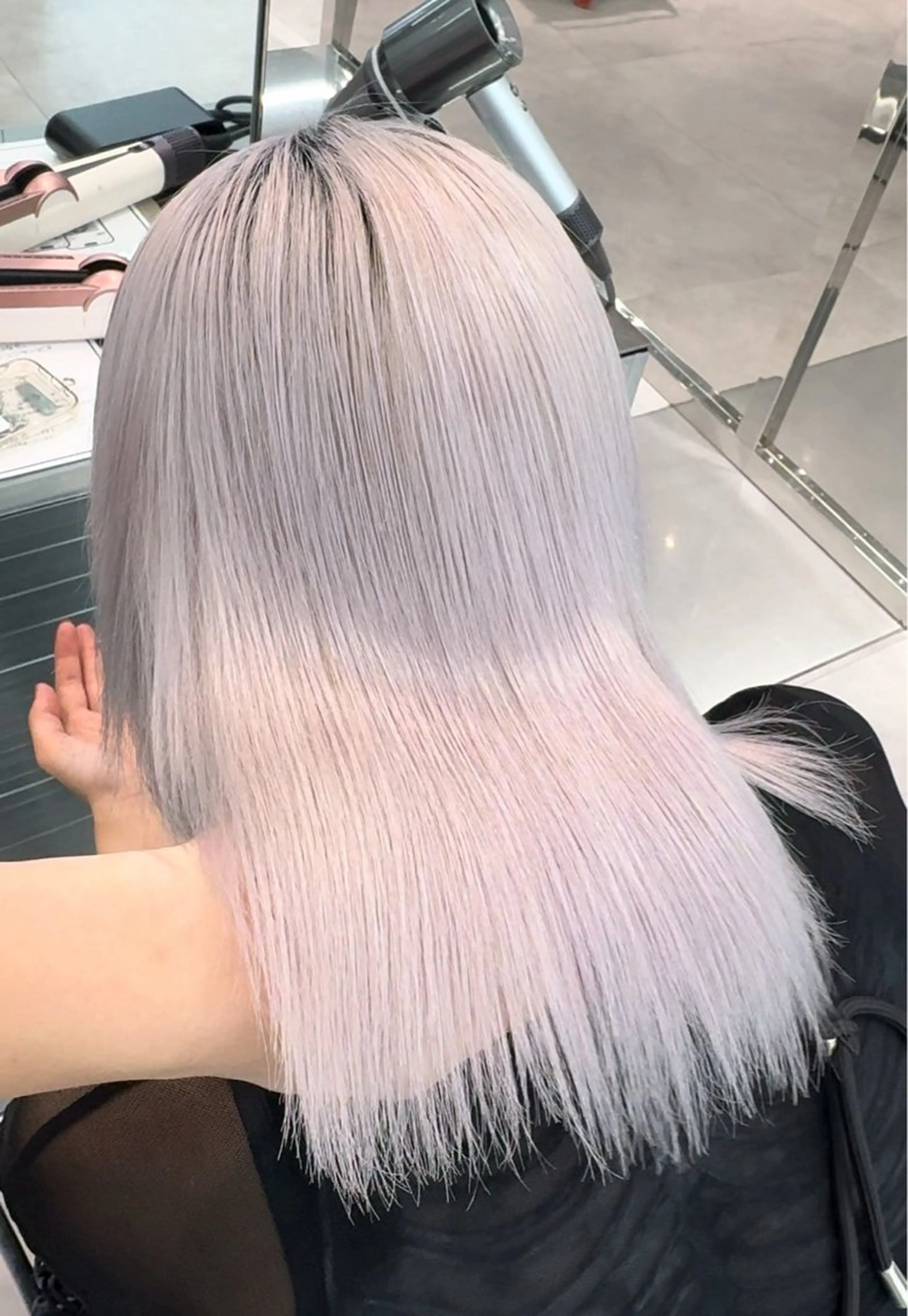 カラー レイヤー/ショート 特化/銀座/シンヤのヘアスタイル