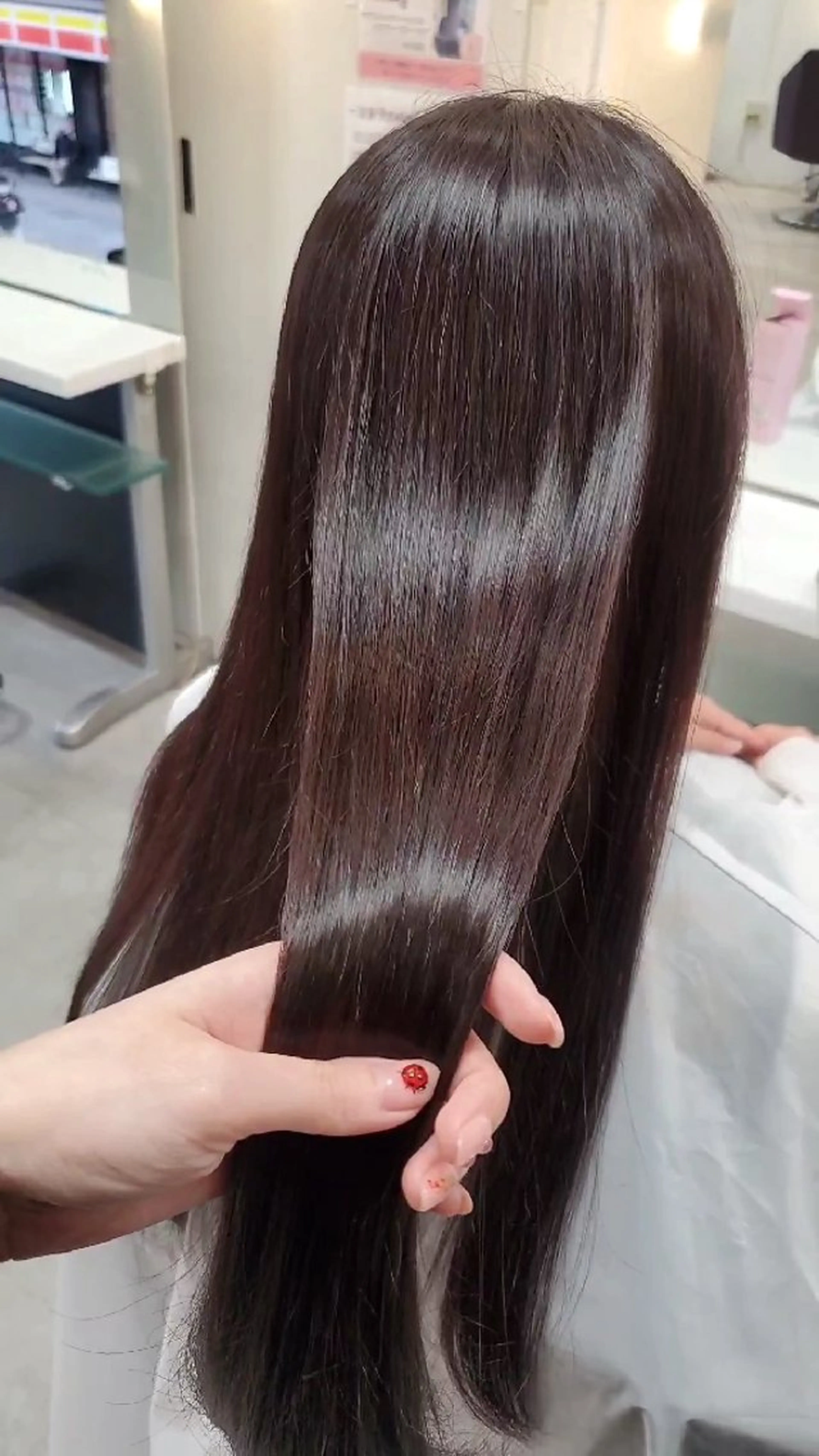 ロング カラー 髪質改善/白髪ぼかし SHIONのヘアスタイル