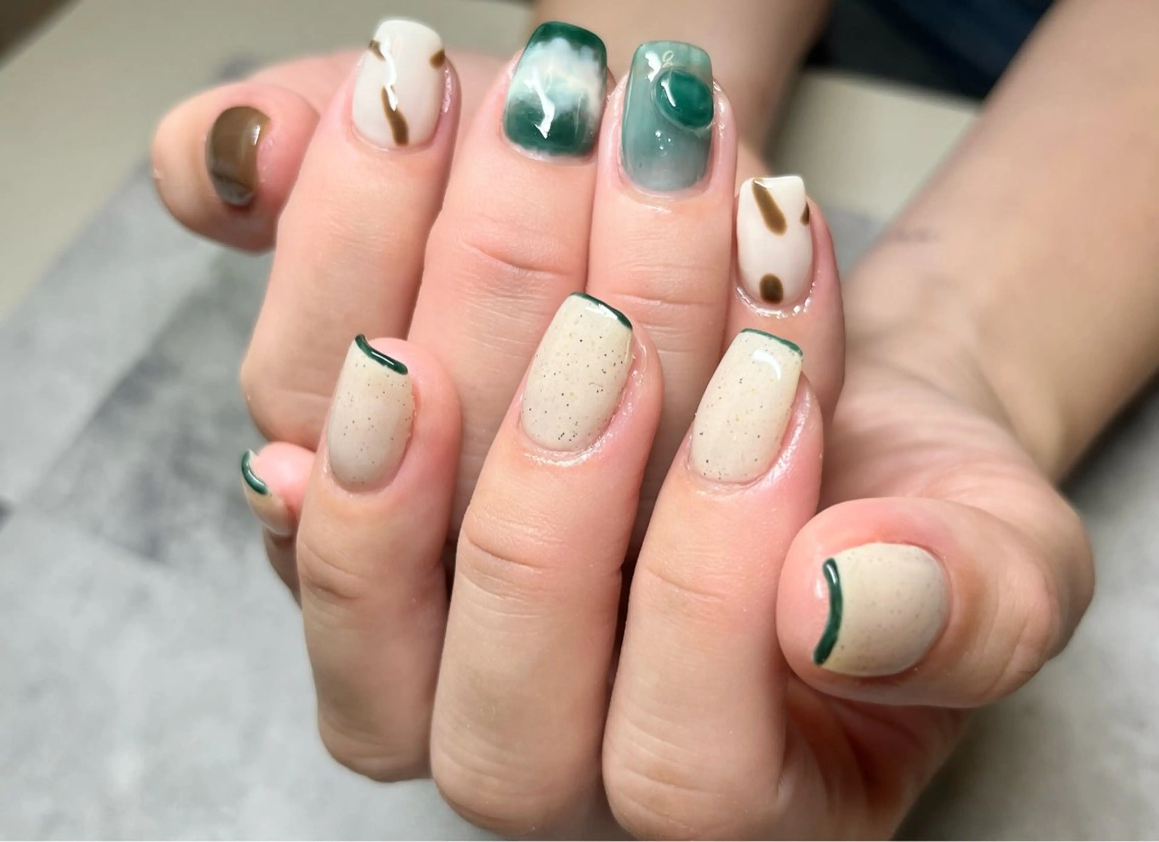 ネイル 持ち込み ハンドネイル NailSalon MOMOKAのネイルデザイン