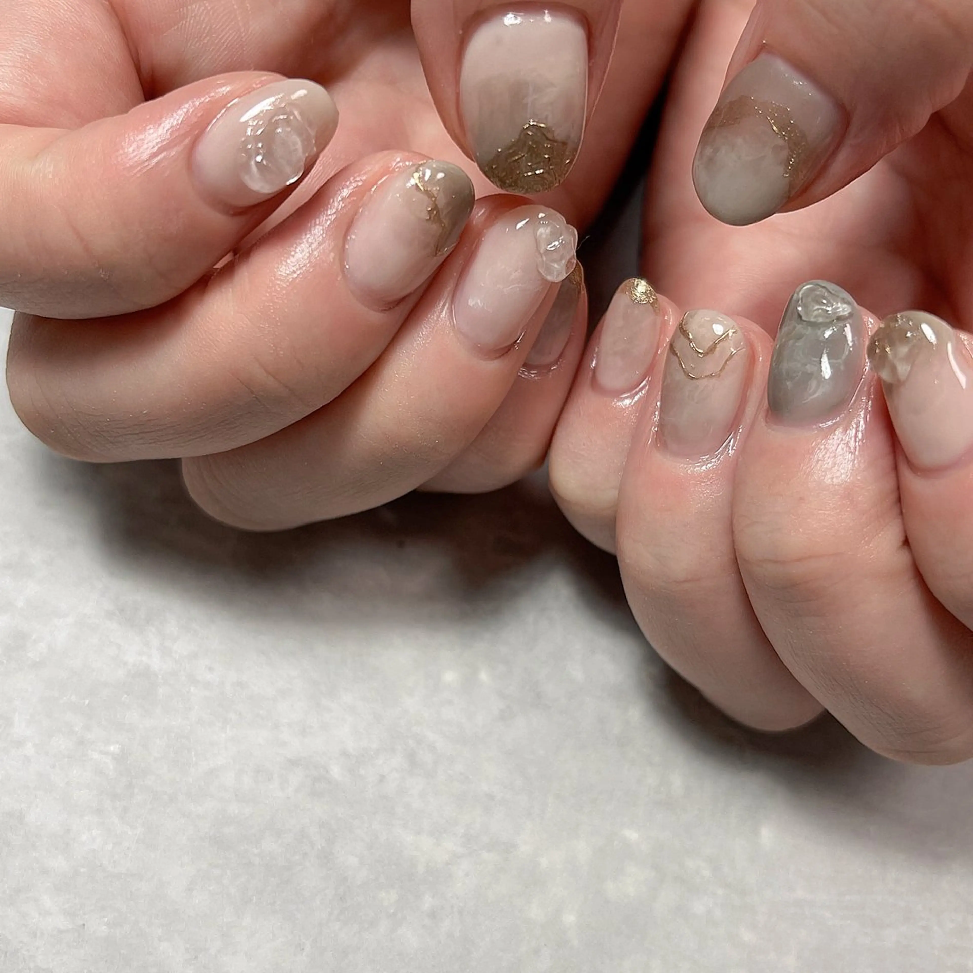 ネイル ニュアンスネイル ぷっくりネイル ショートネイル ハンドネイル pualua miharuのネイルデザイン