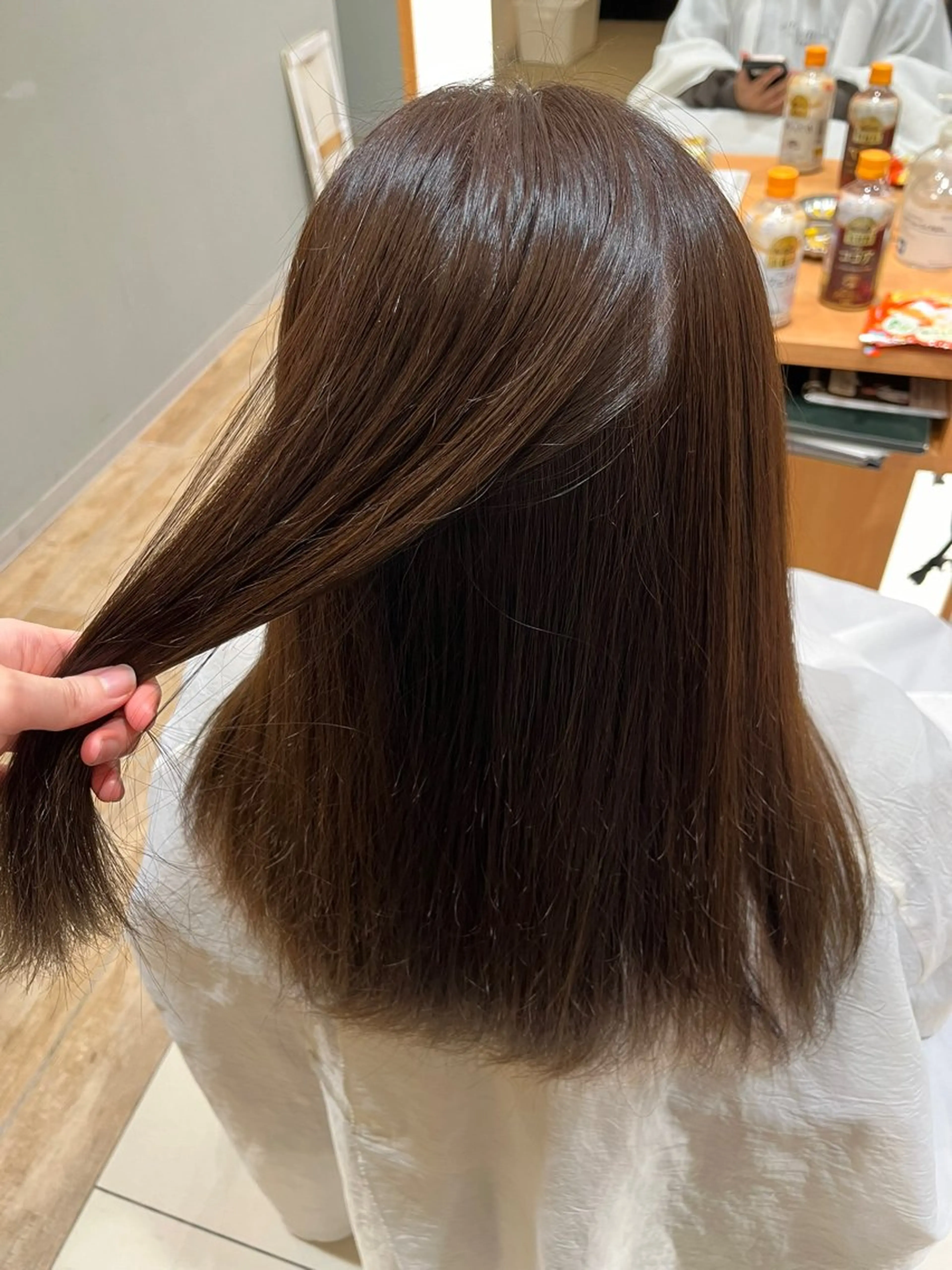 セミロング 五十嵐 眞子のヘアスタイル