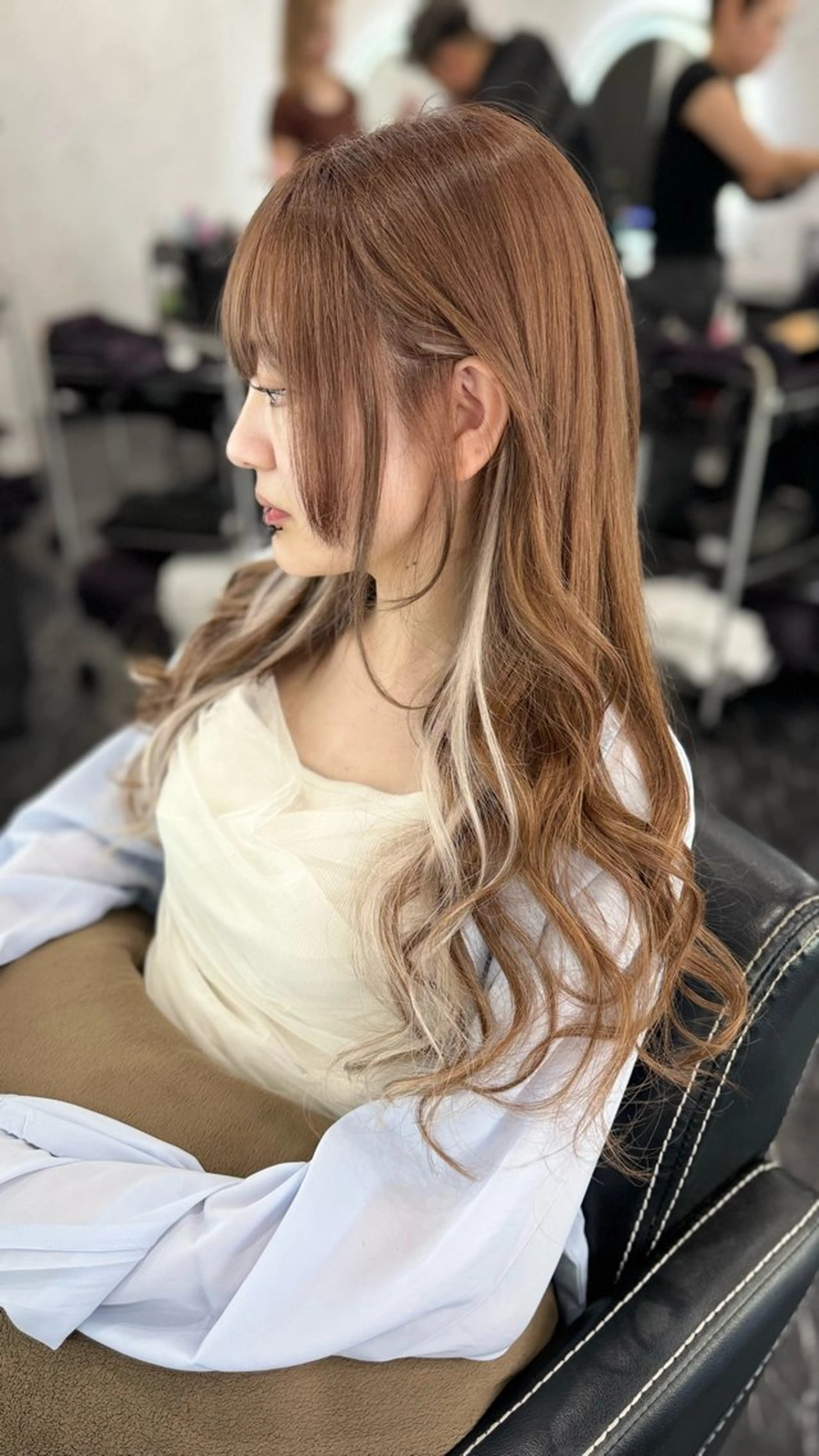 ミディアム stylist Momoのヘアスタイル