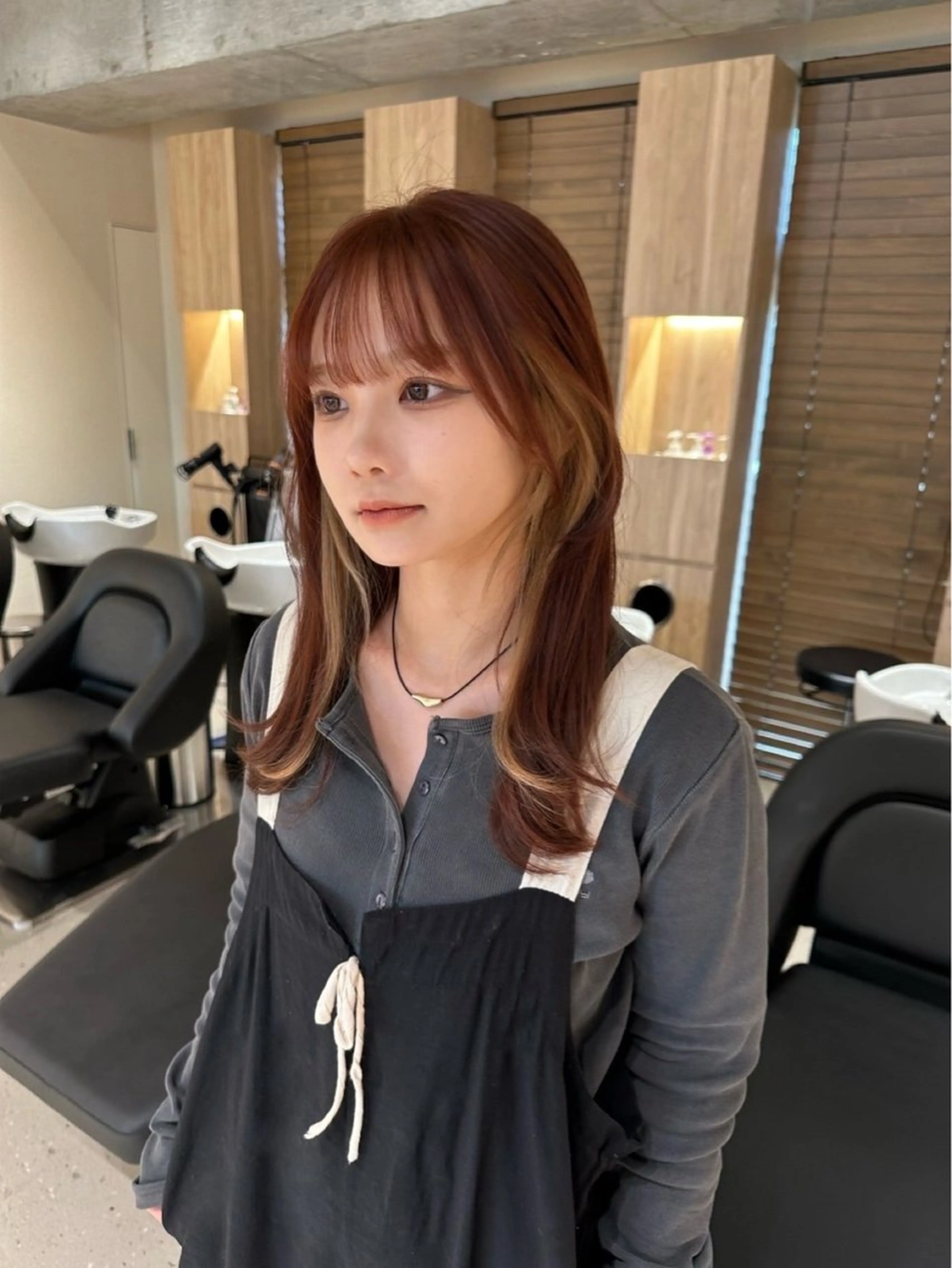 ミディアム カット トリートメント ヤスドミ ケイスケのヘアスタイル