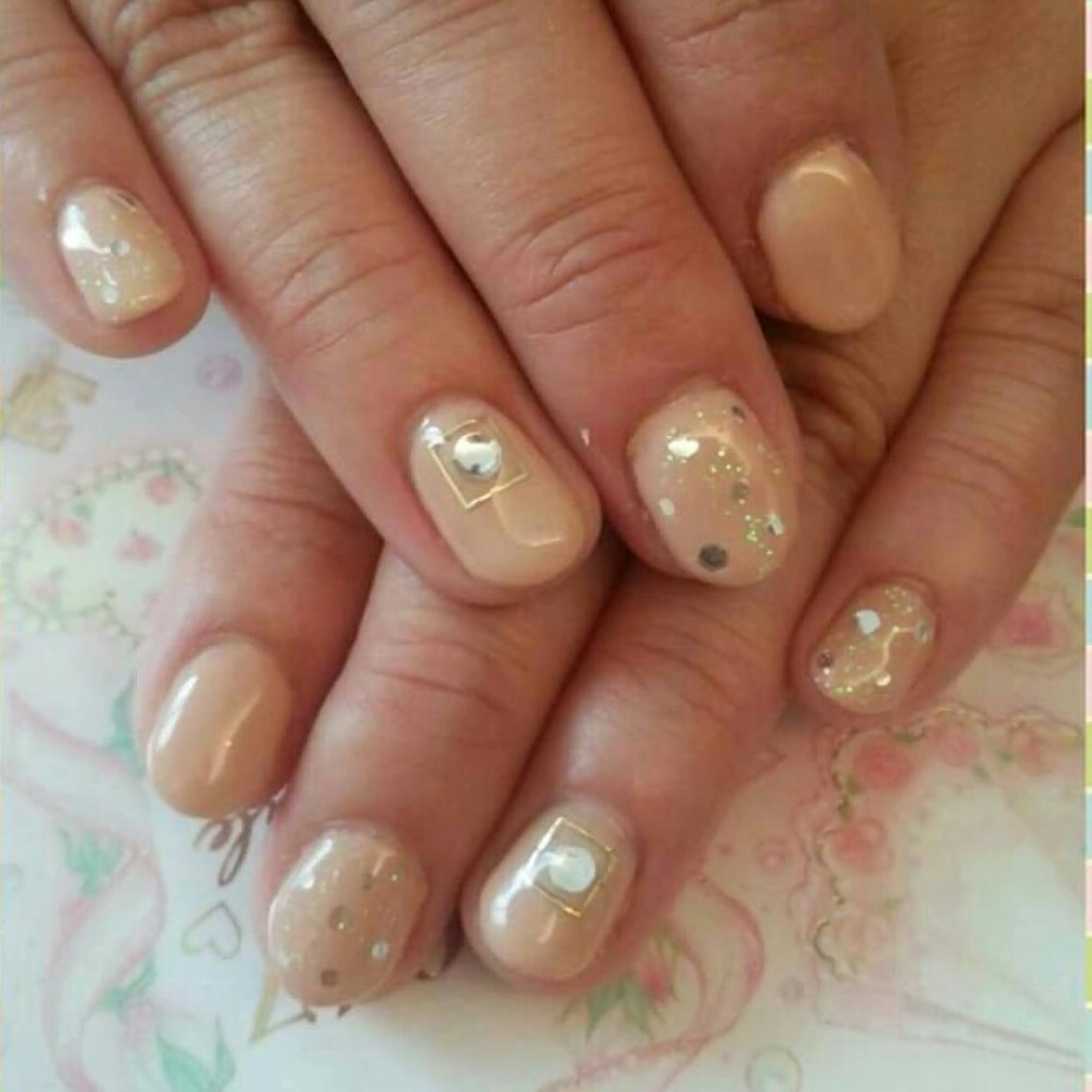 ネイル 田代 夏子のネイルデザイン