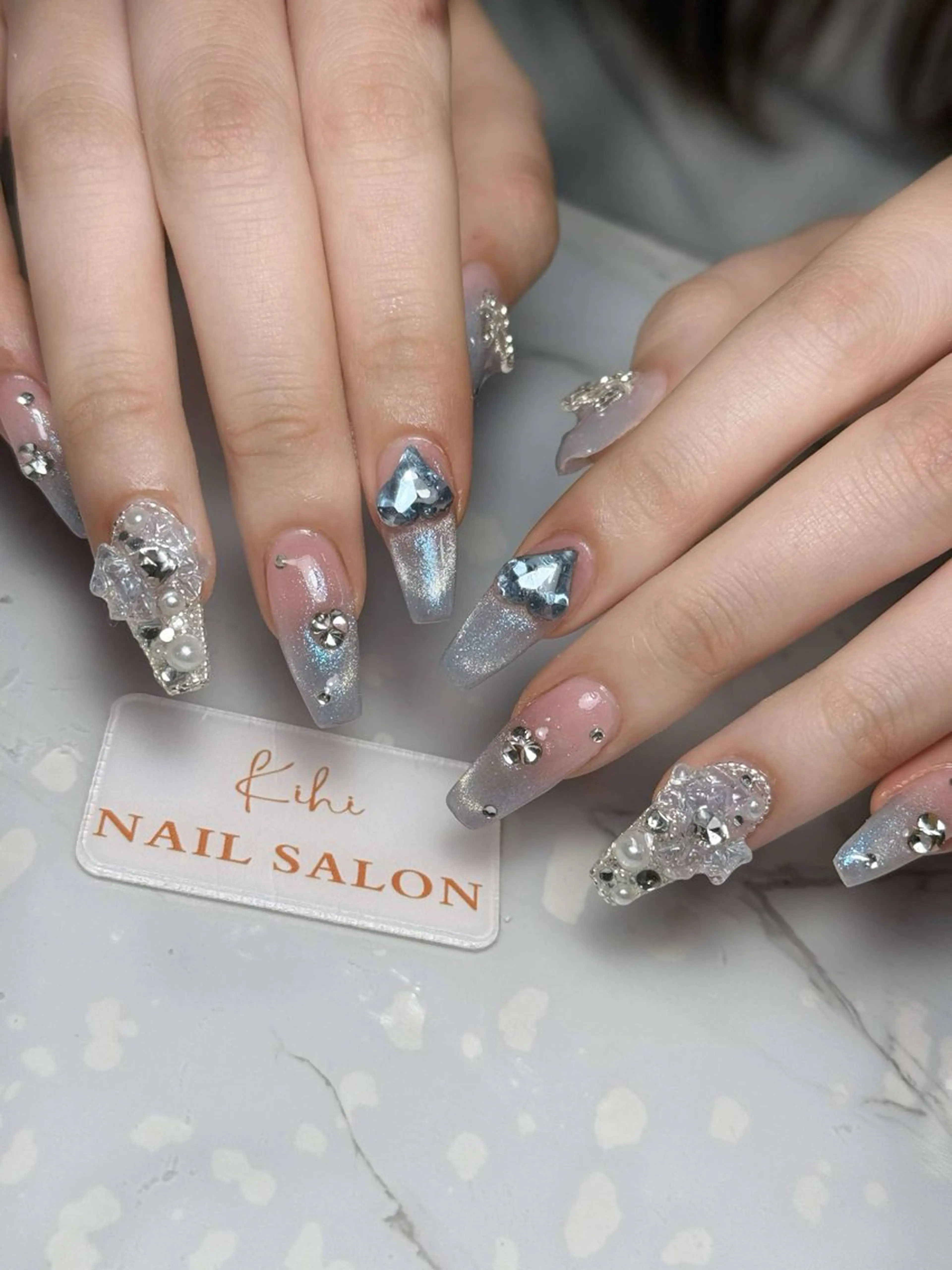 ネイル アートネイル フレンチネイル ジェルネイル グラデーション 韓国ネイル さくら💮💮 【オフ無料】のネイルデザイン