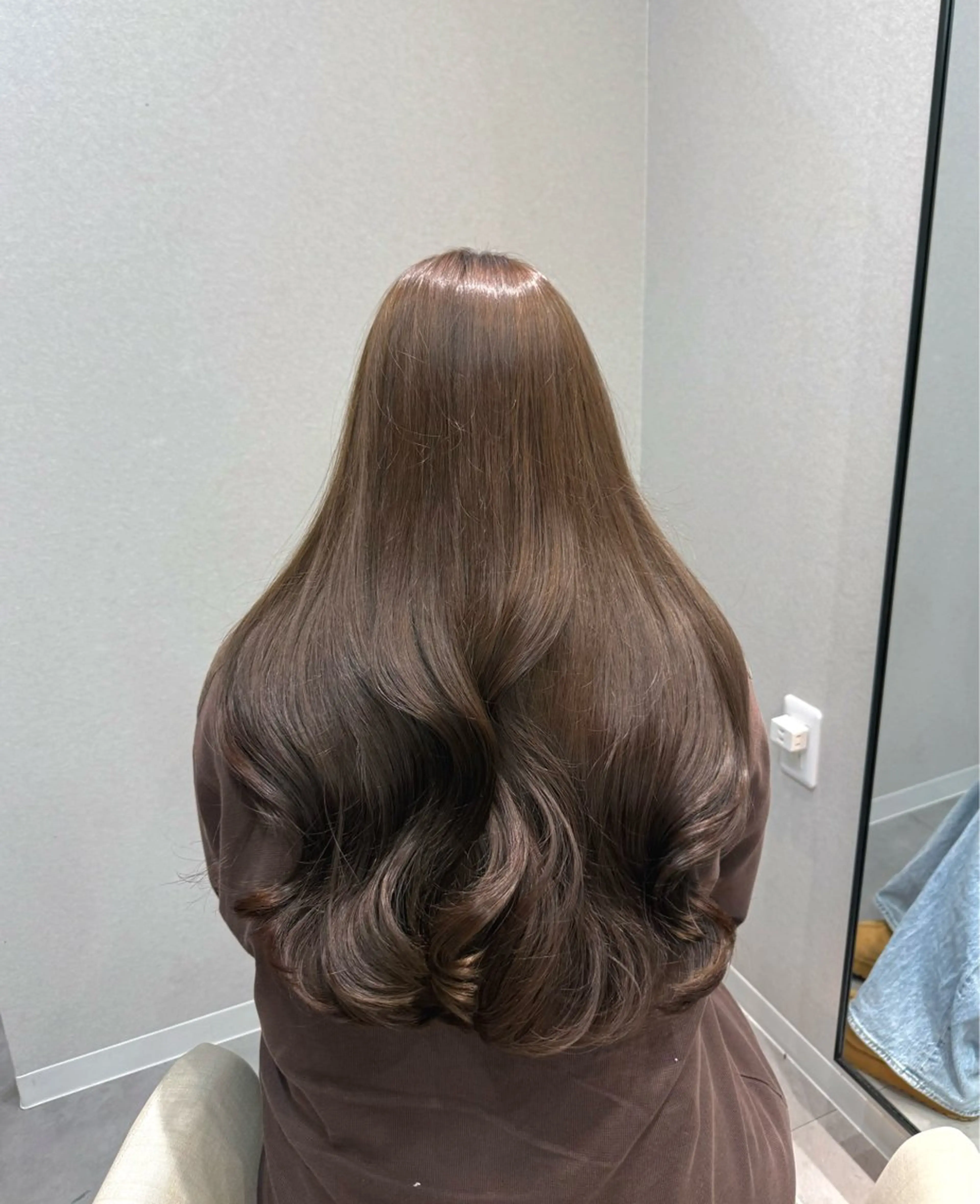 ロング ヘアカラー トリートメント 韓国ヘア/ うる艶髪 🪽🫧Neneのヘアスタイル