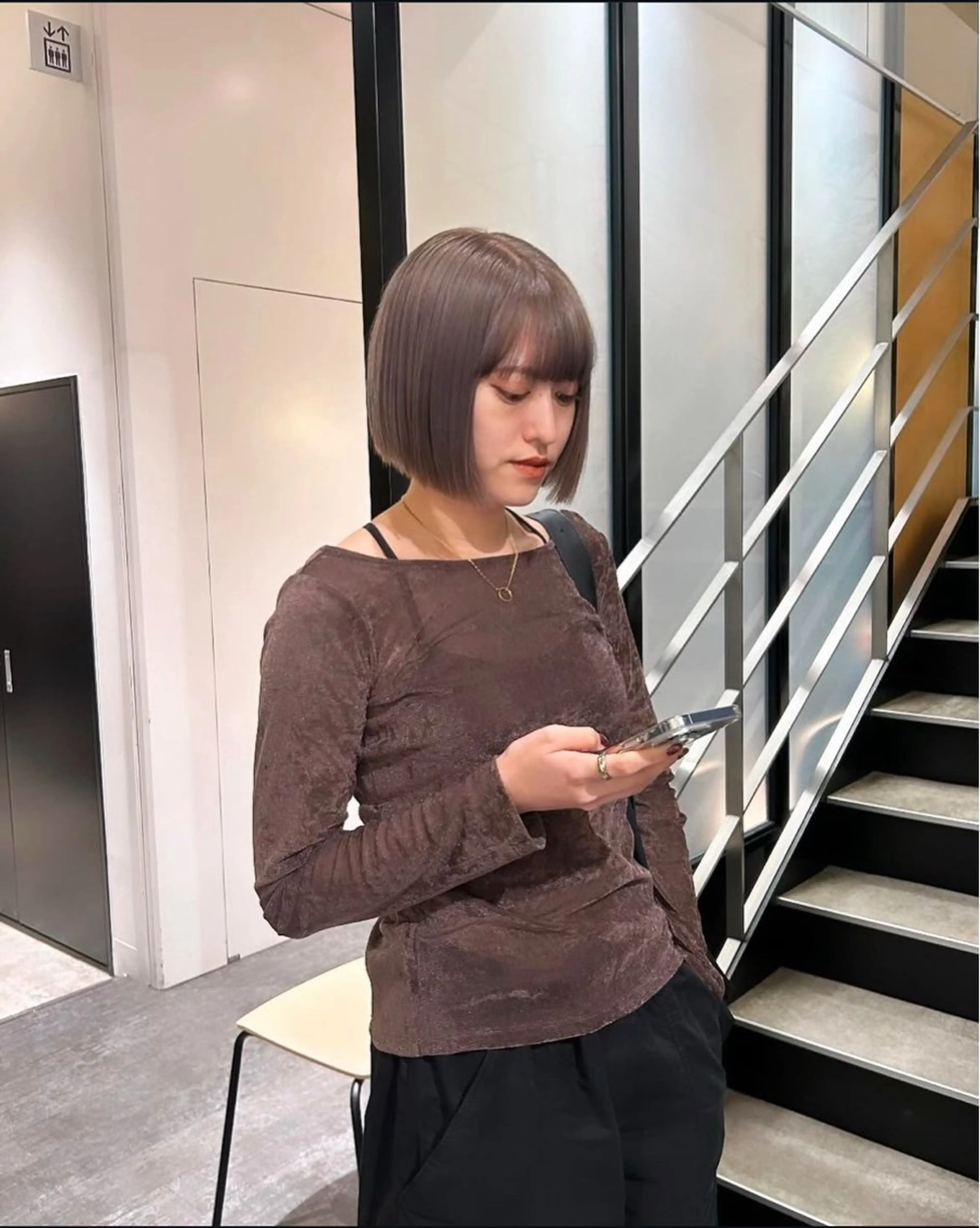 ミディアム カラー パーマ ヘアアレンジ キッズ ベージュカラー ブリーチ グレージュ ハイトーンカラー ミルクティーグレージュ カット ヘアカラー stylist 🌸 kana.のヘアスタイル