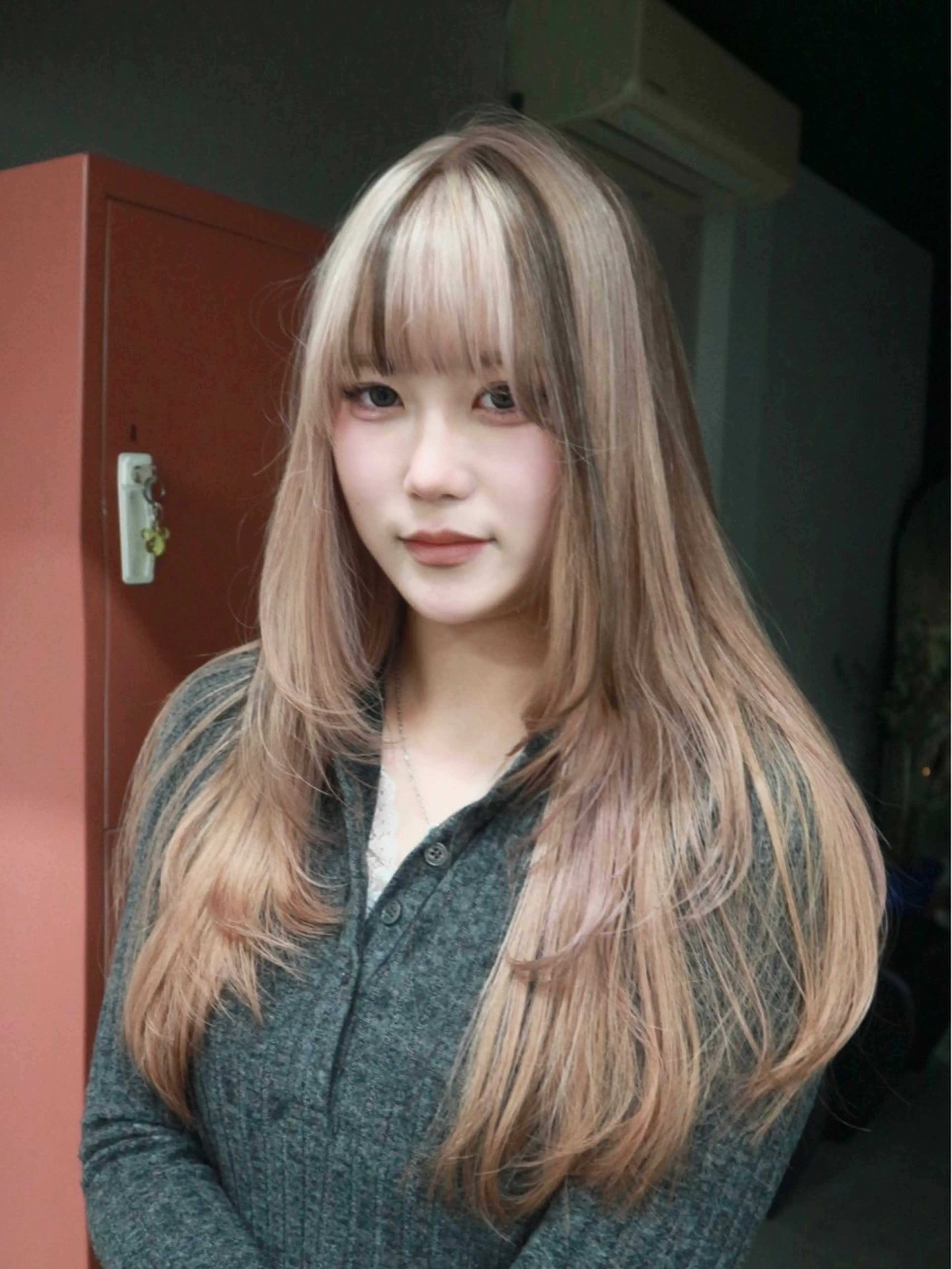 【デザインの方はコチラ🔻】ケアブリーチ付きデザインカラークーポン🍒 (リタッチ可)大阪/梅田/ダブルカラー/デザインの写真