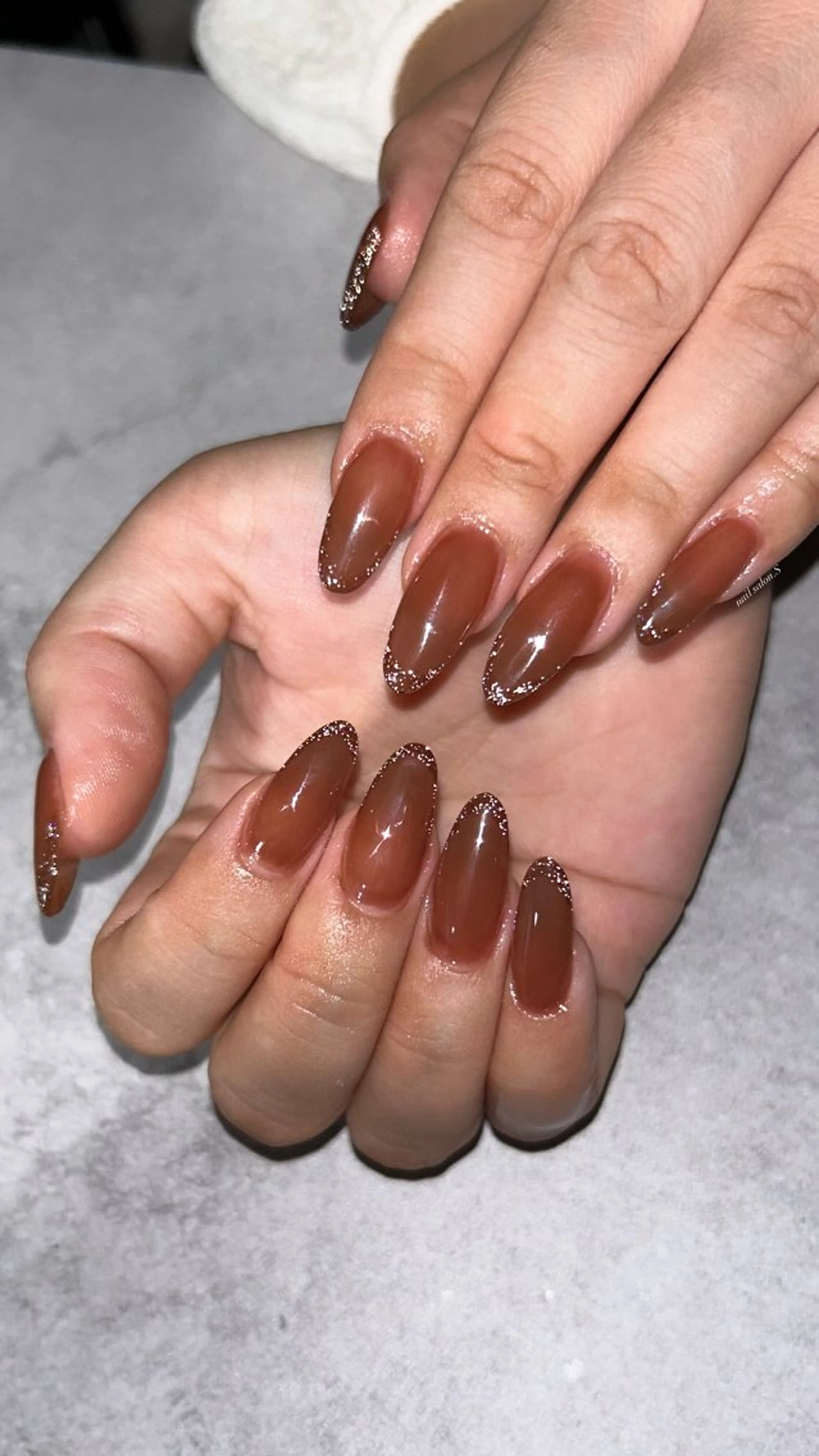 ネイル フラッシュネイル フレンチネイル ジェルネイル キラキラネイル 韓国ネイル 関山 志乃のネイルデザイン