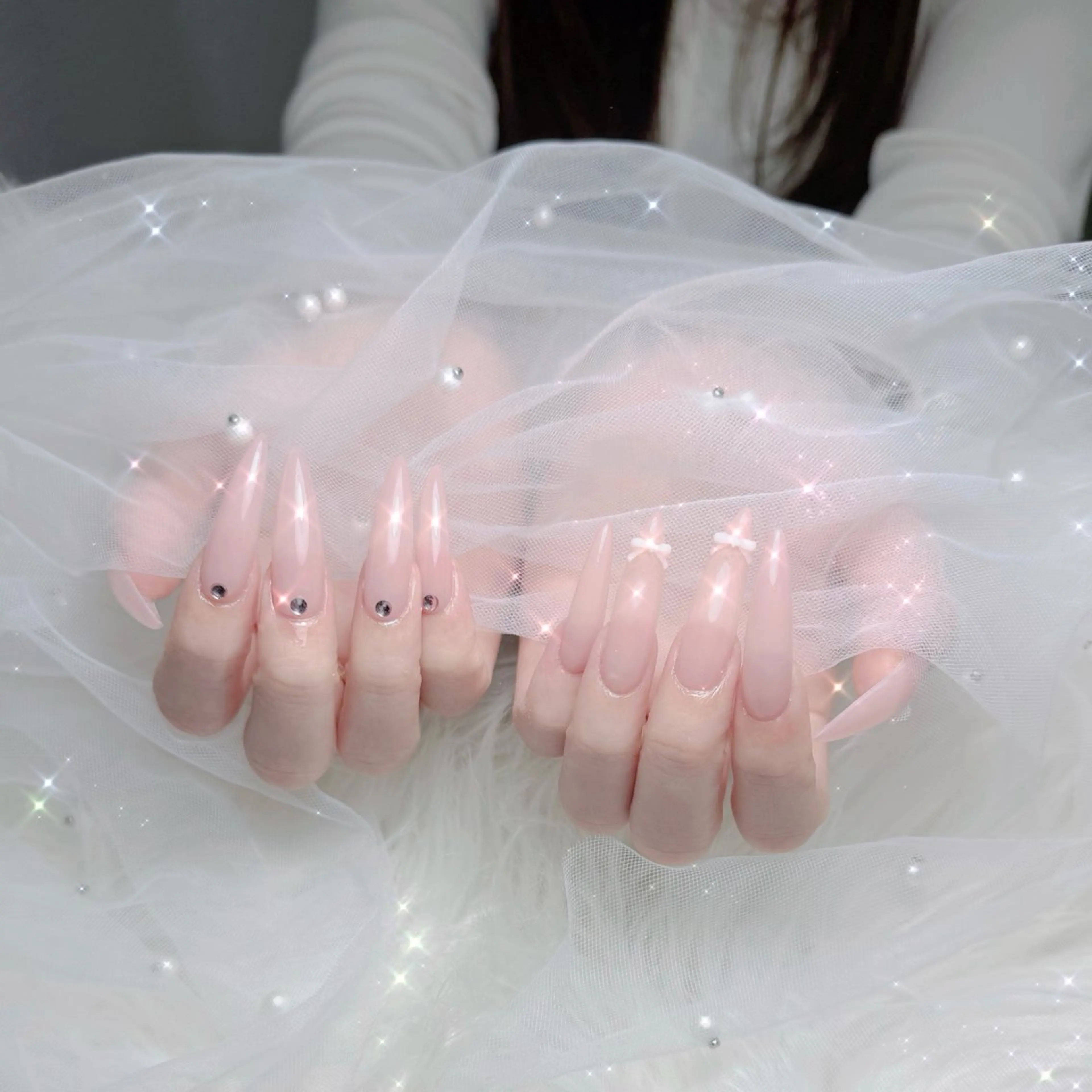 ネイル ロングネイル ハンドネイル Rino momo京橋のネイルデザイン