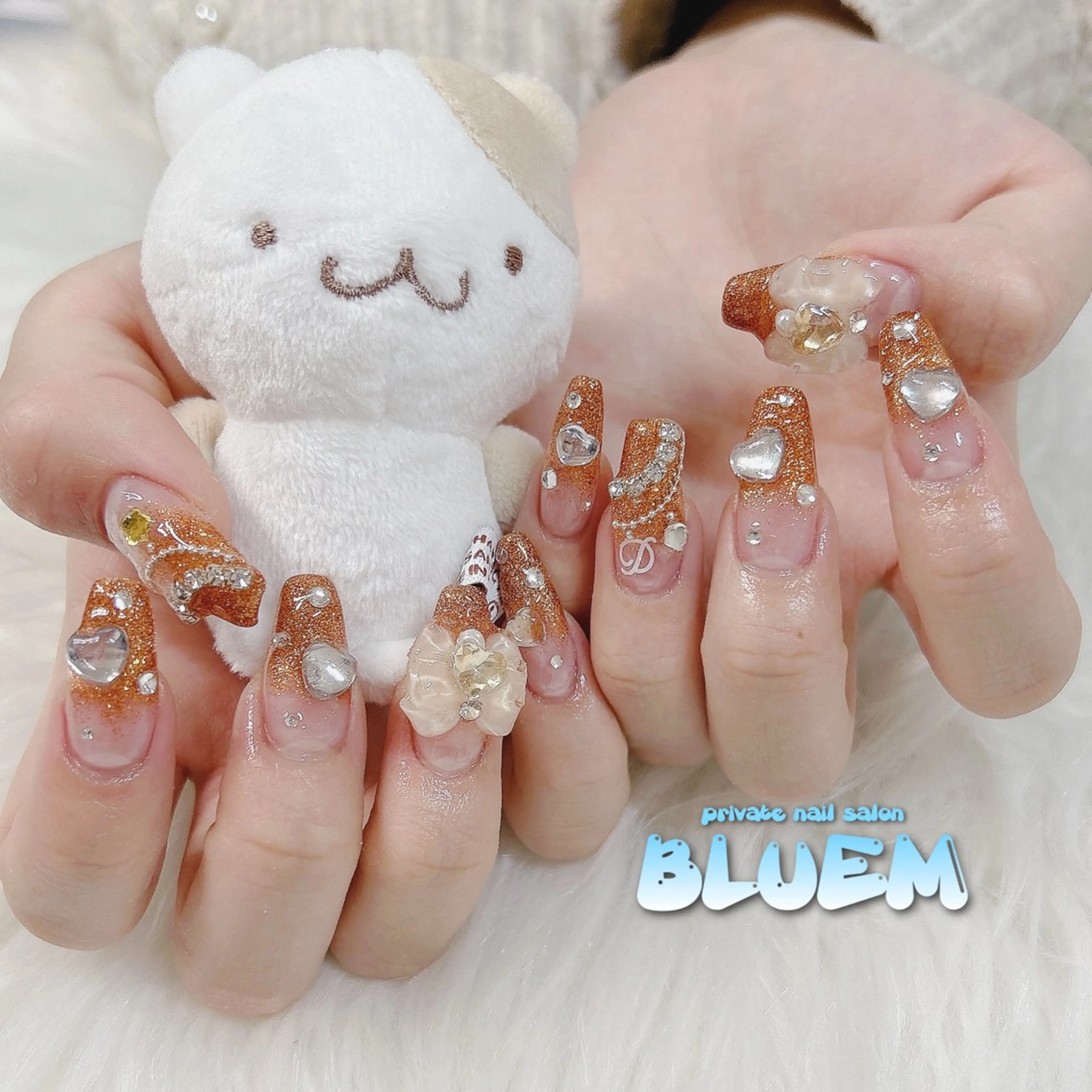 ネイル ハンドネイル BLUEM なな🐶のネイルデザイン