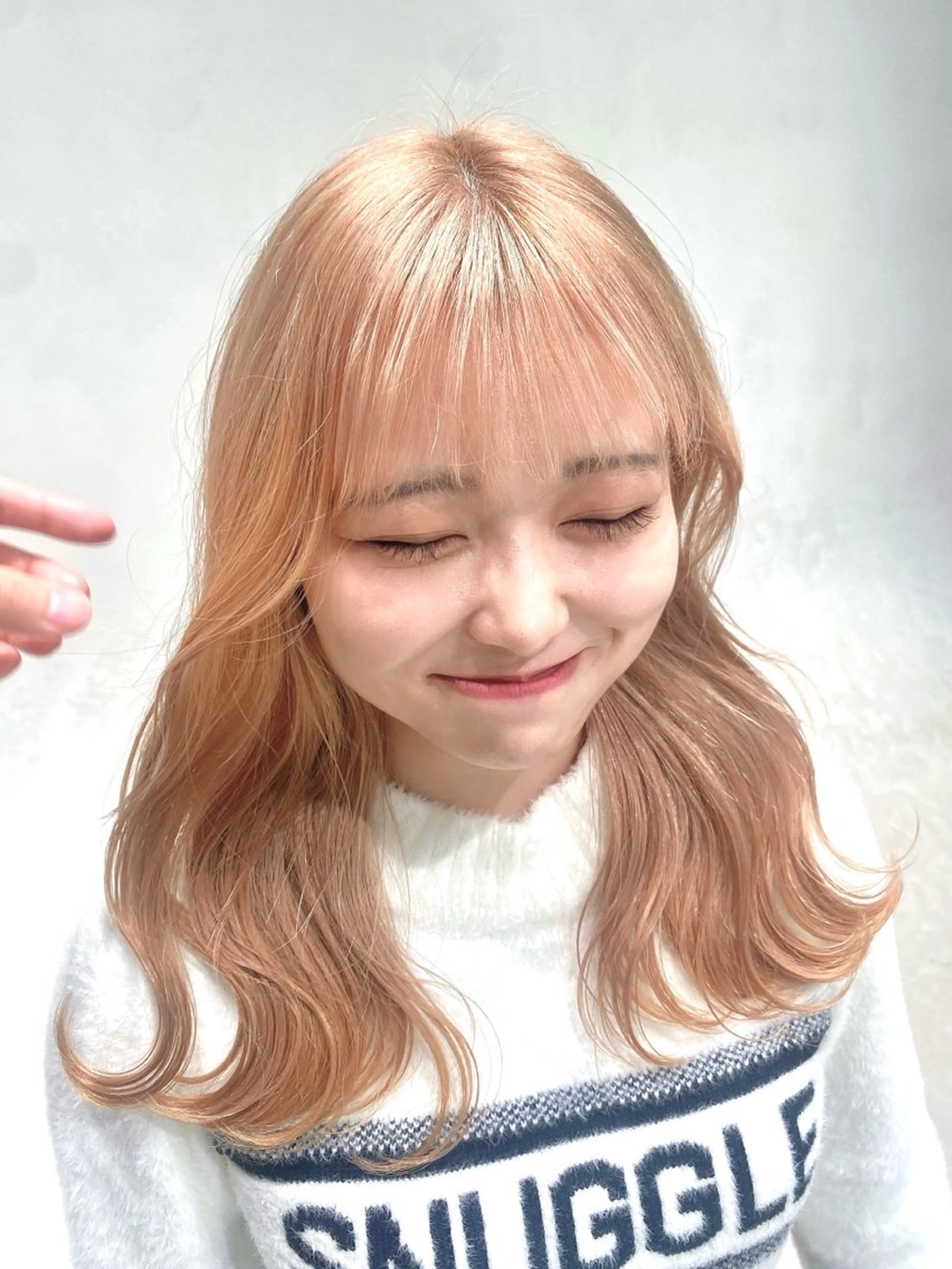 セミロング カラー ブリーチ unopulir 景山　凌のヘアスタイル