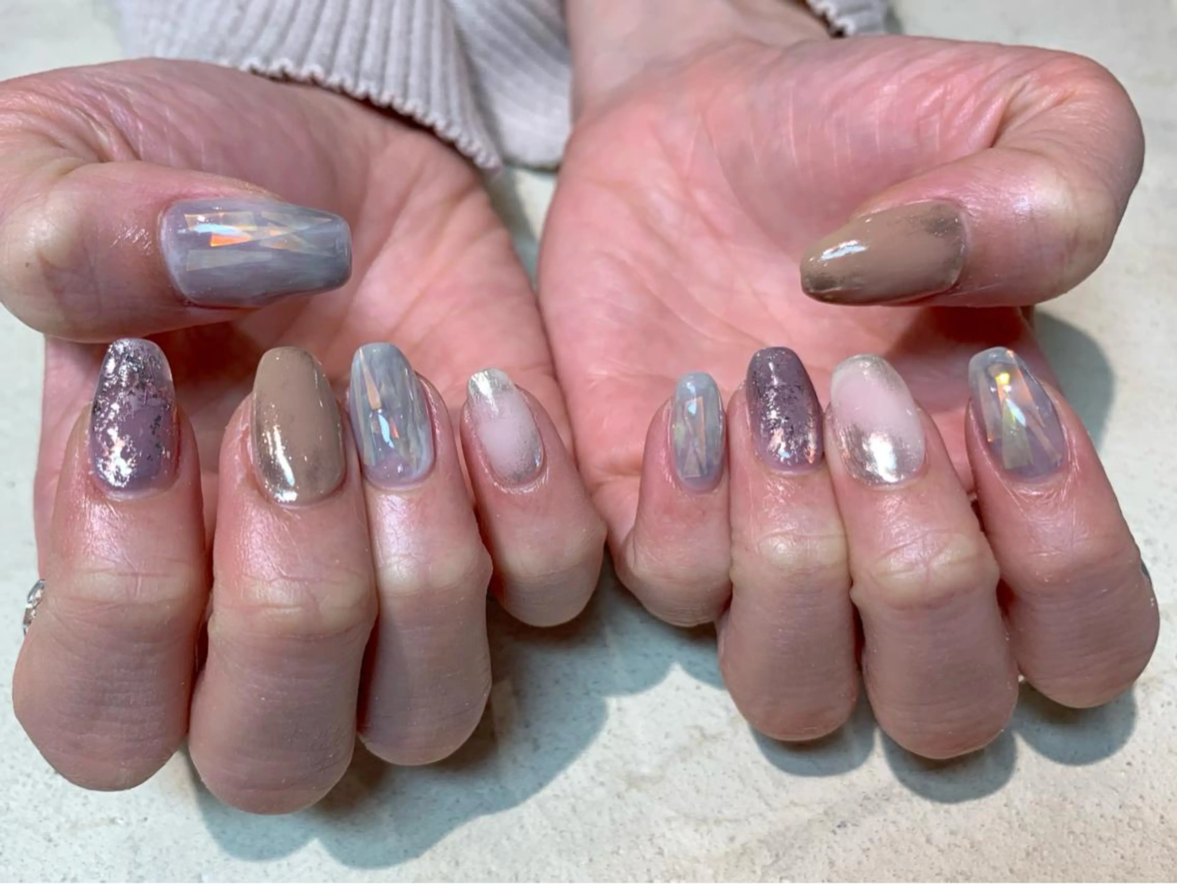 ネイル ニュアンスネイル パープル 山田 真里のネイルデザイン