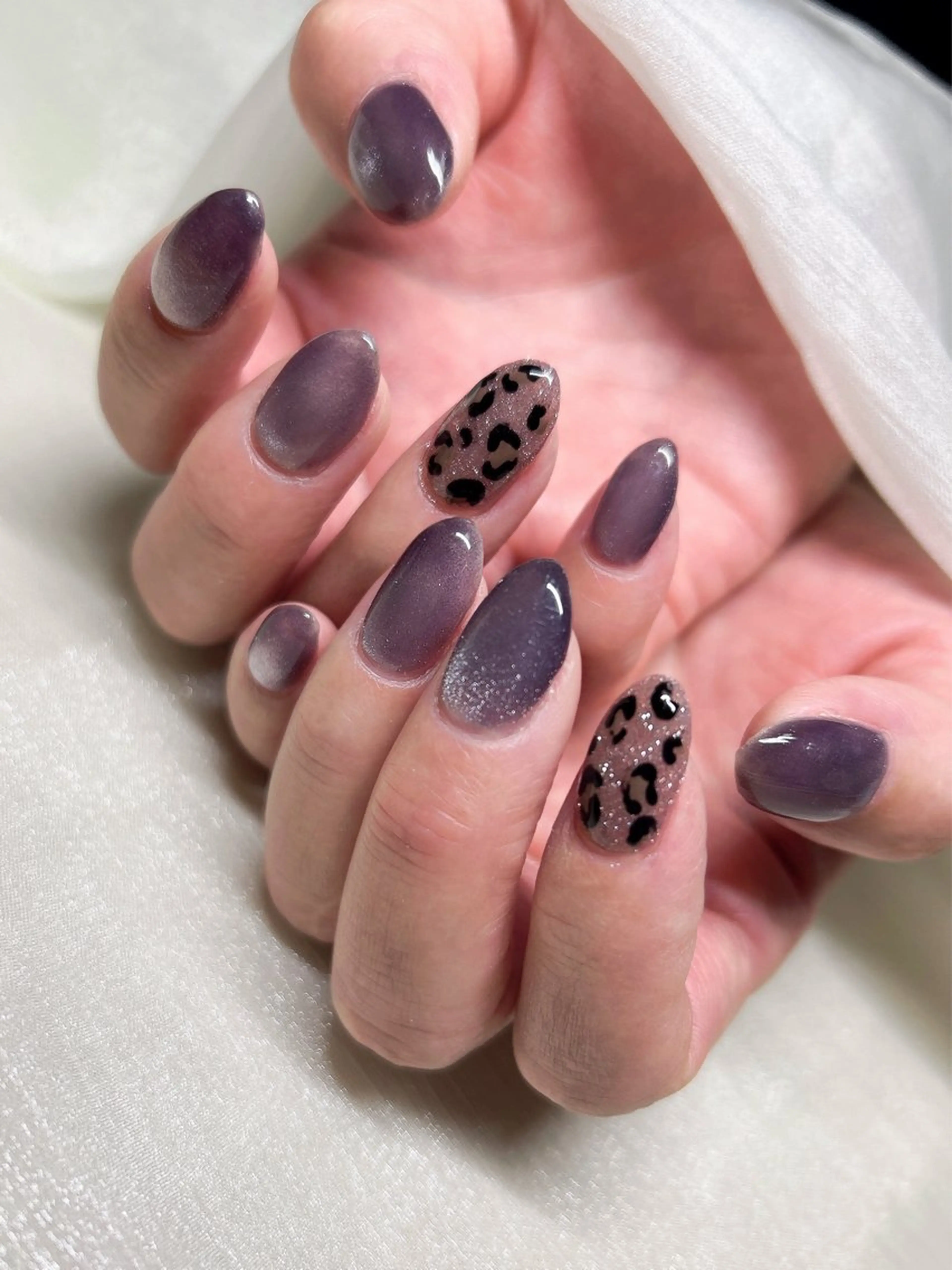 ネイル マグネットネイル オフィスネイル LUKA NAILのネイルデザイン