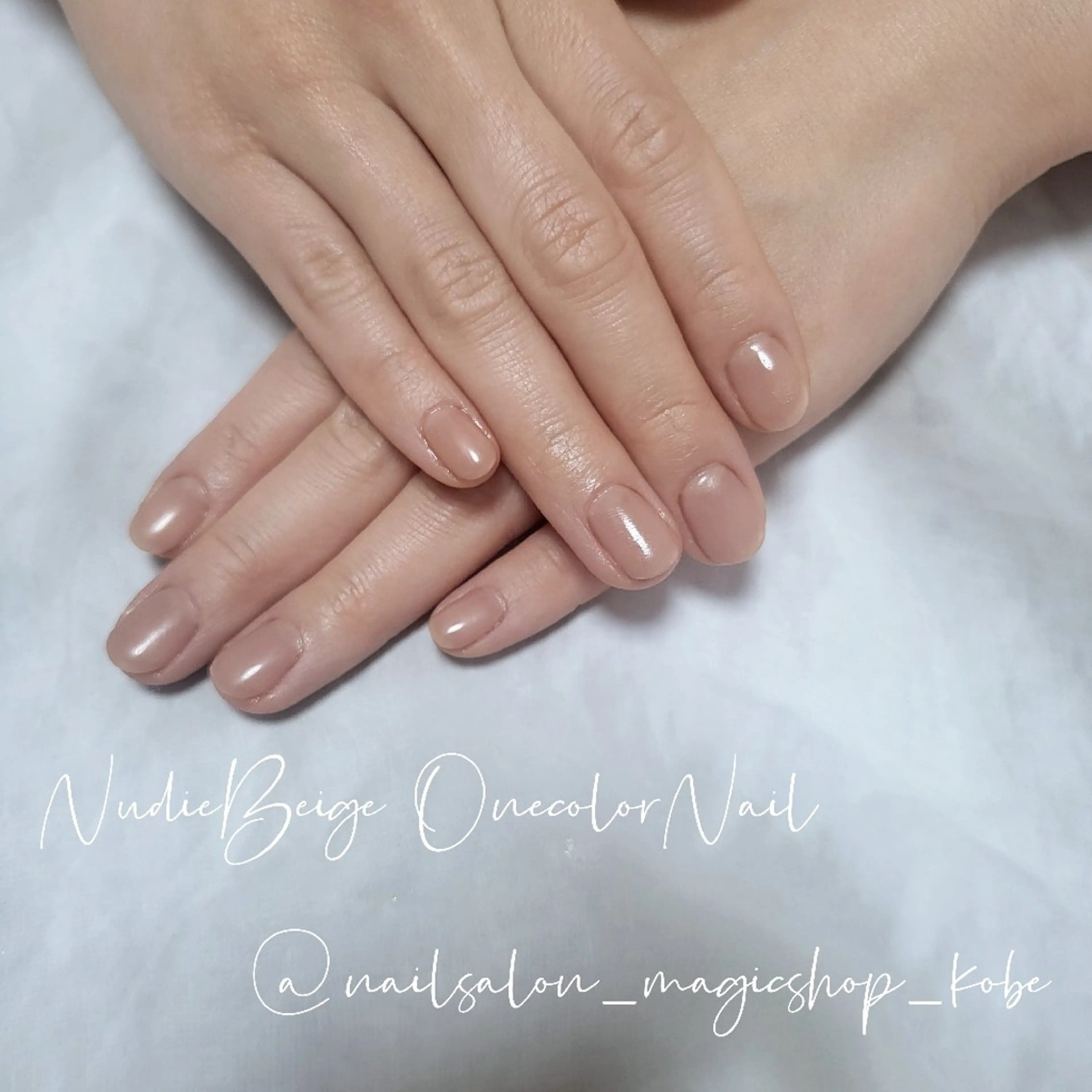ネイル ジェルネイル ワンカラーネイル ソフトジェル ハンドネイル Nailsalon MagicShopのネイルデザイン