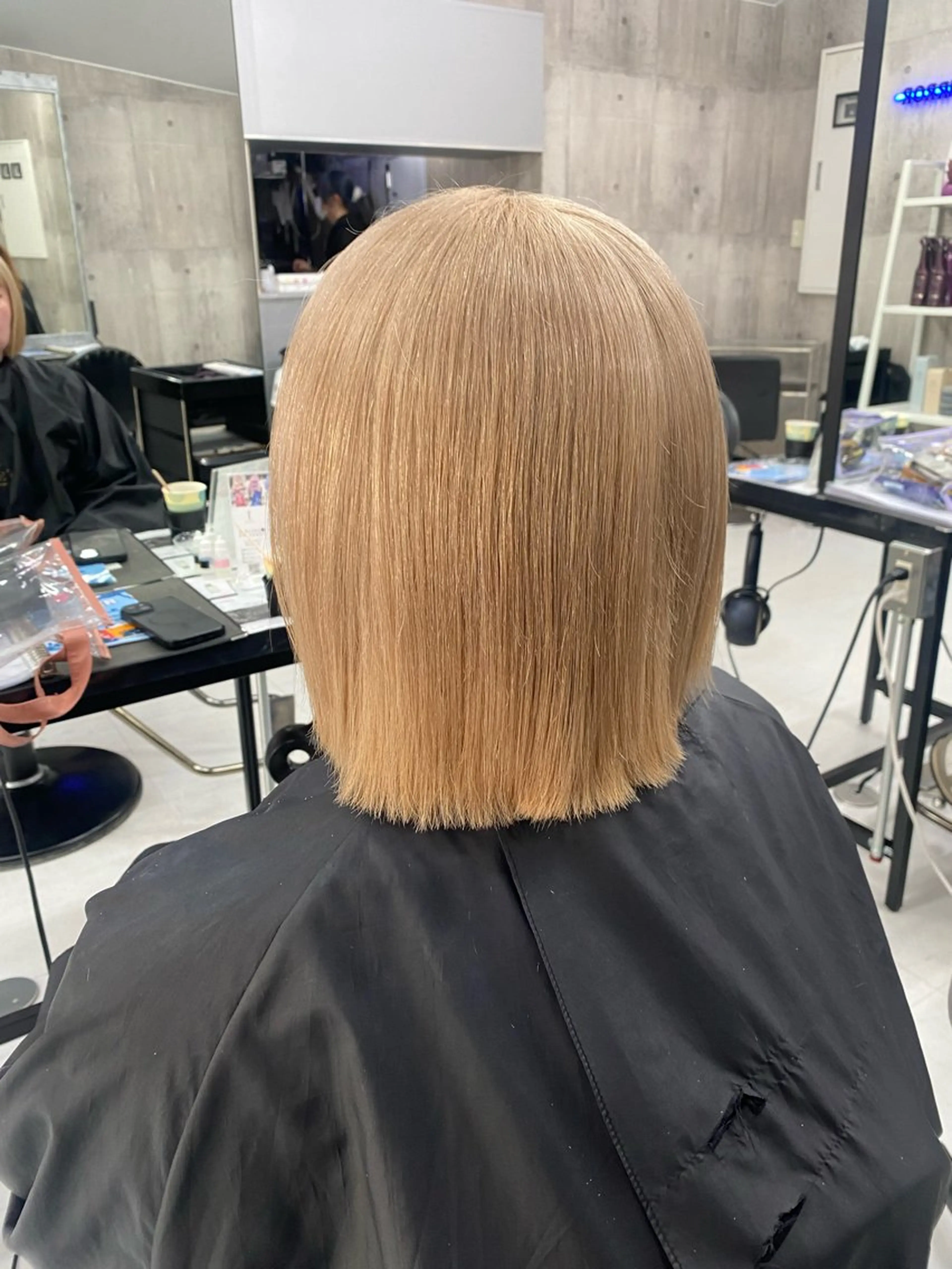 ミディアム カラー ヘアアレンジ メンズ ヘアカラー 🌈【🎀ヘアデザイ ナー🎀】✨ノン✨のヘアスタイル