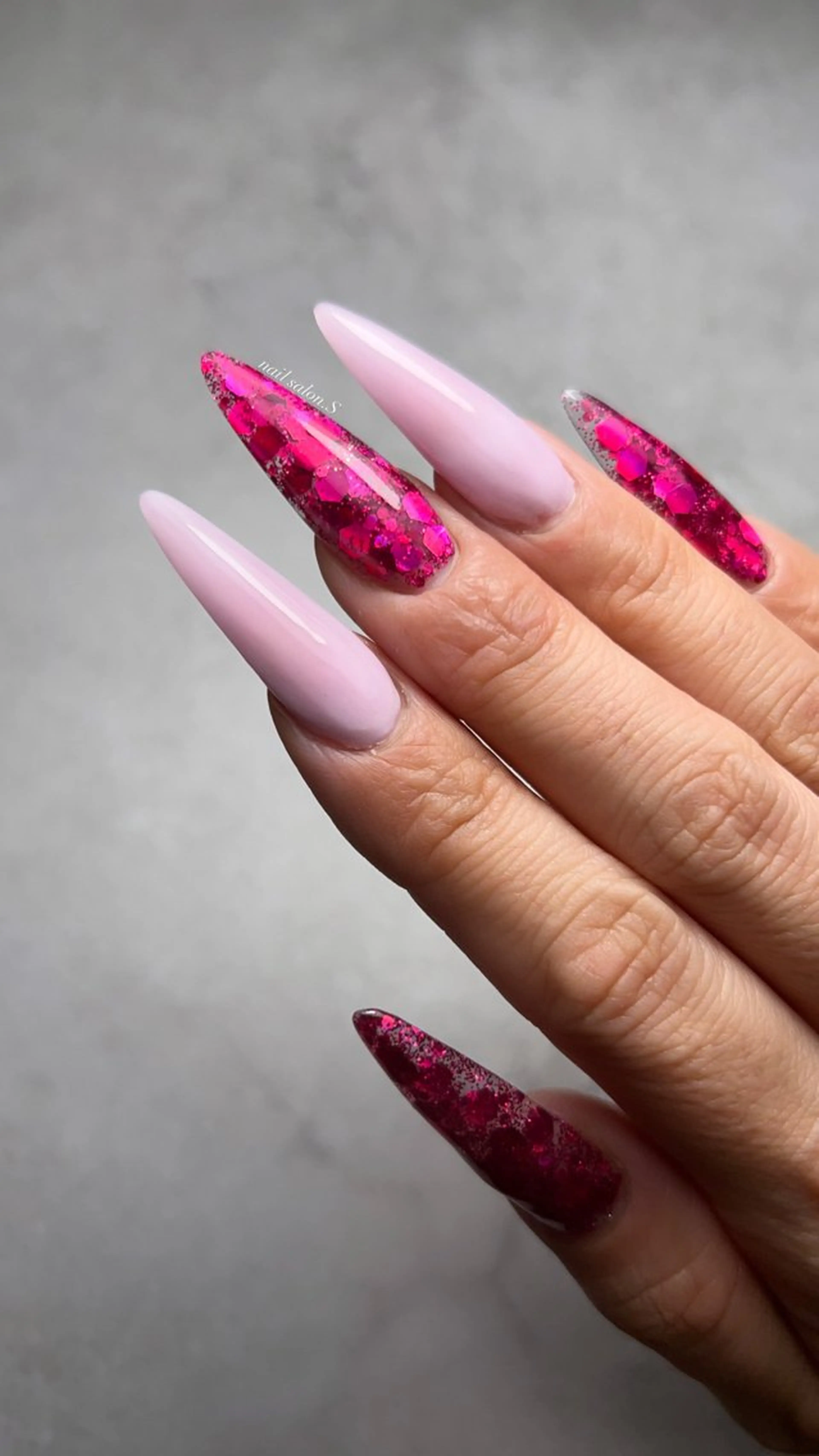 ネイル ジェルネイル ラメ(グリッター) 持ち込み スカルプネイル ハンドネイル 関山 志乃のネイルデザイン