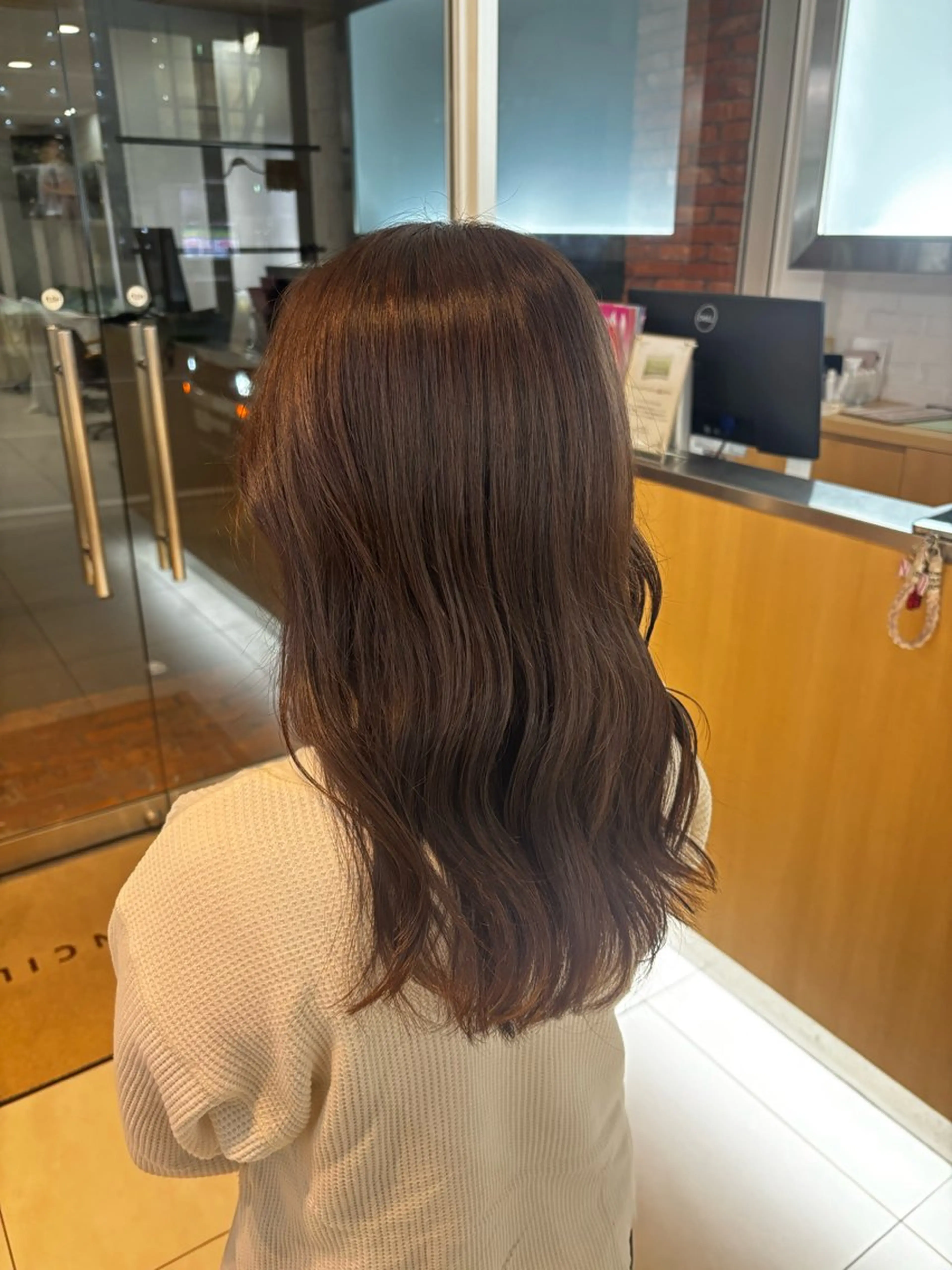 ロング カラー 小室 光瑠のヘアスタイル