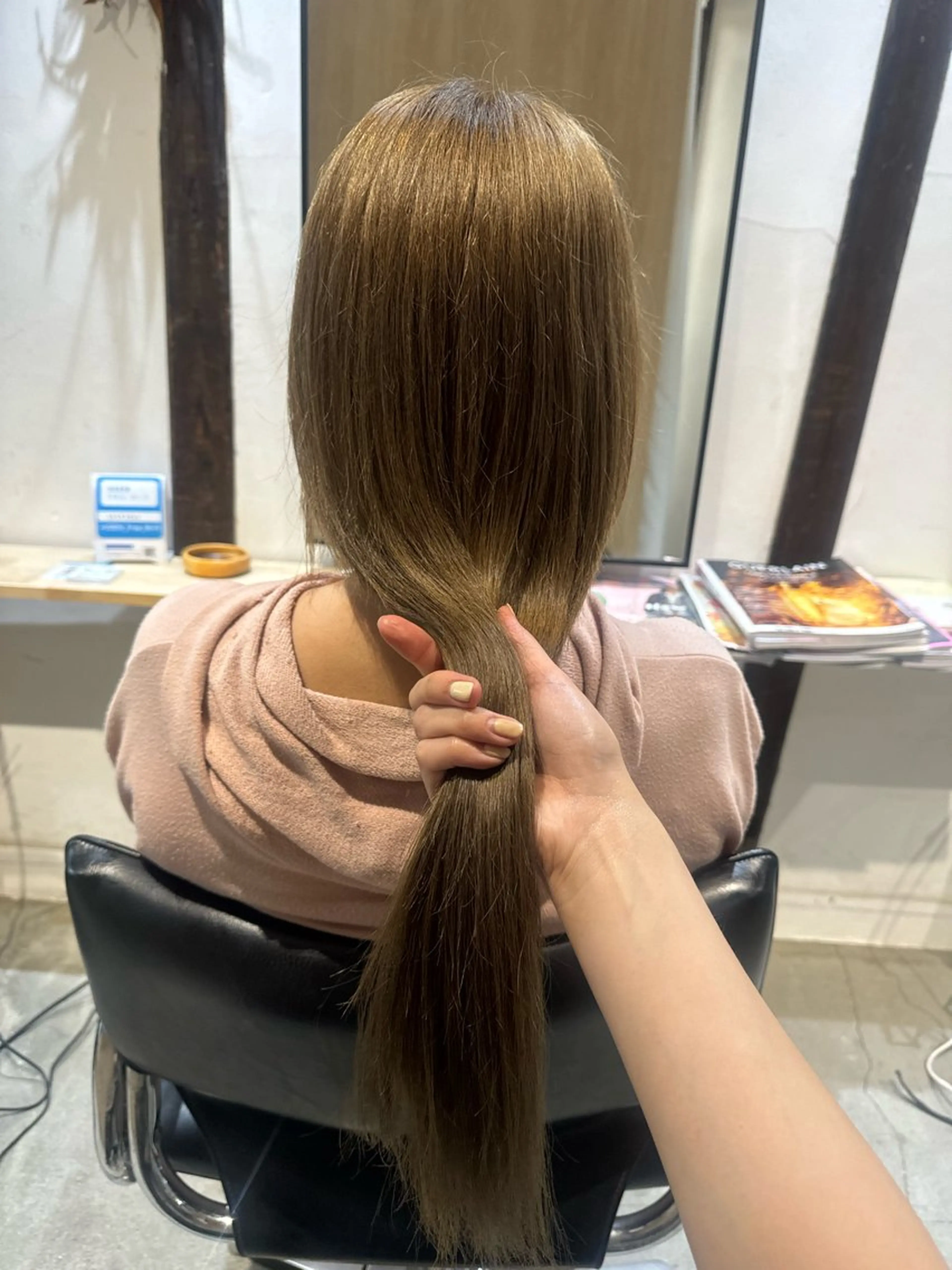 ロング ヘアカラー 艶カラー 🩵NATSUKIのヘアスタイル