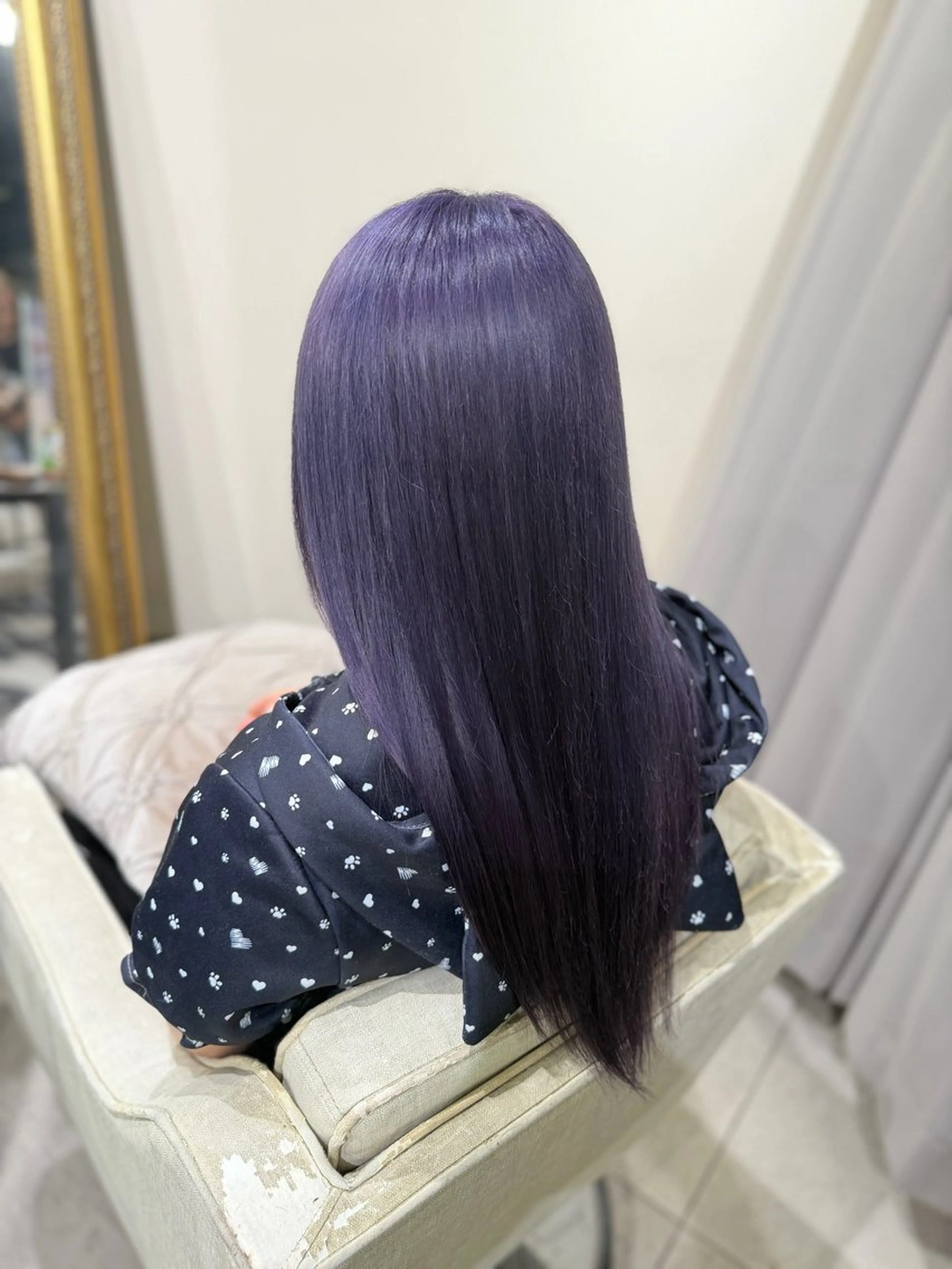 セミロング カラー ブリーチ バイオレットカラー ヘアカラー 🦋美髪／エクステ 🦋アベイクミのヘアスタイル