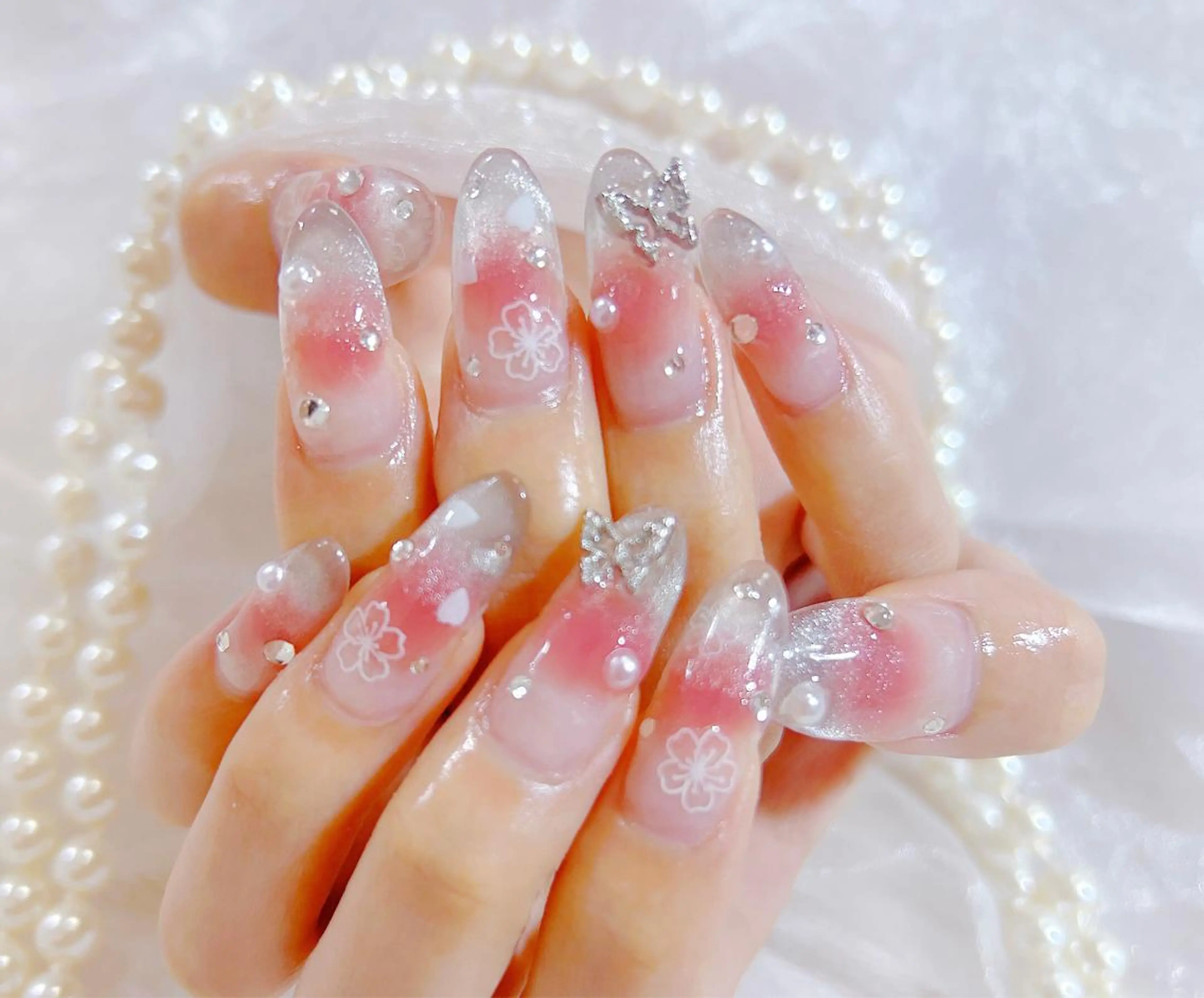 ネイル ハンドネイル VIVIAN リサのネイルデザイン