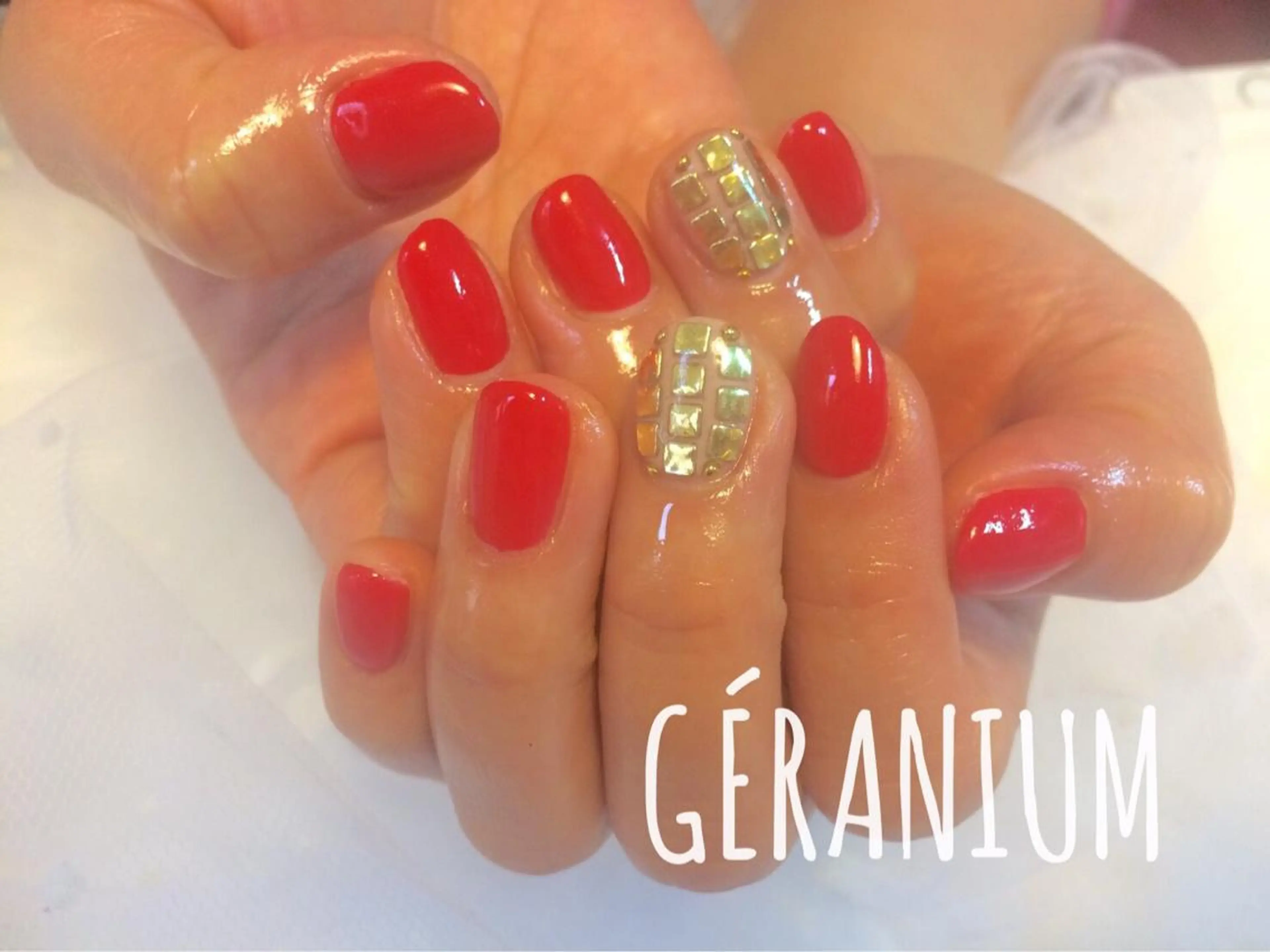 ネイル シンプルネイル GéRanium Harukaのネイルデザイン