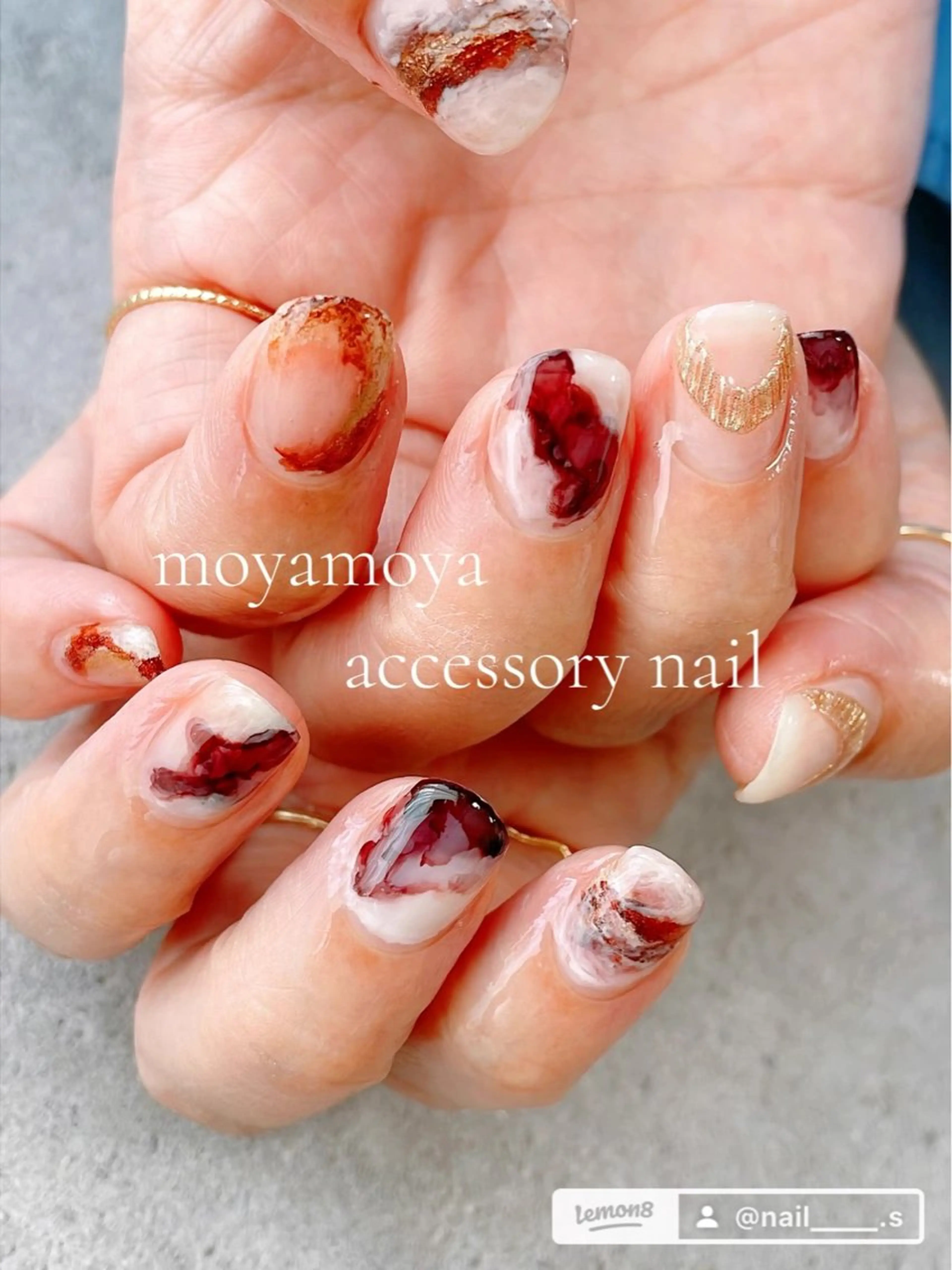 ネイル 関山 志乃のネイルデザイン