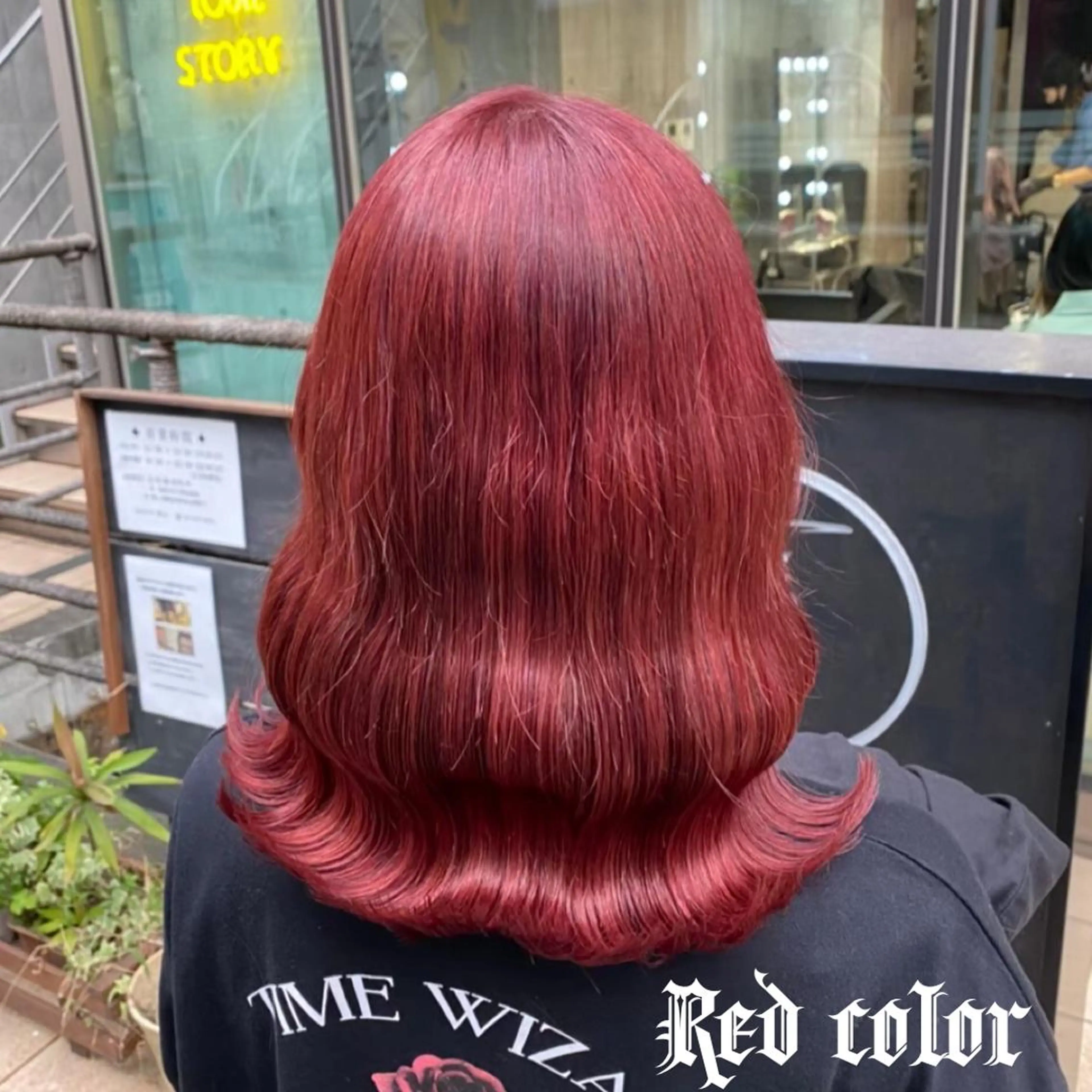 セミロング シールエクステ セミロングパーマ ボブ エクステ ハイライト メンズ特化🔥 渡邉愛斗のヘアスタイル