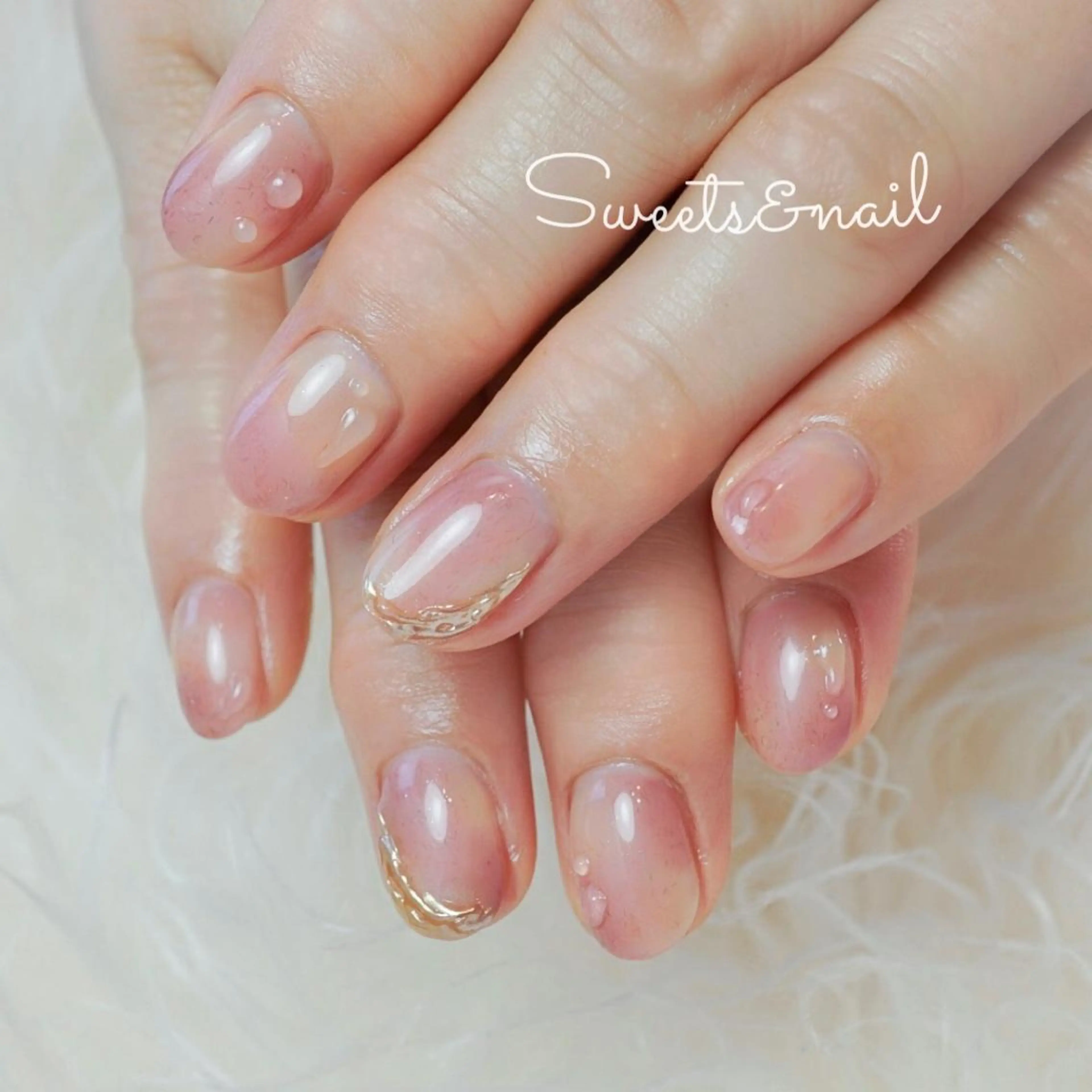 ネイル グラデーション ニュアンスネイル オフィスネイル ピンク 夏ネイル Sweets＆ nail みなこのネイルデザイン