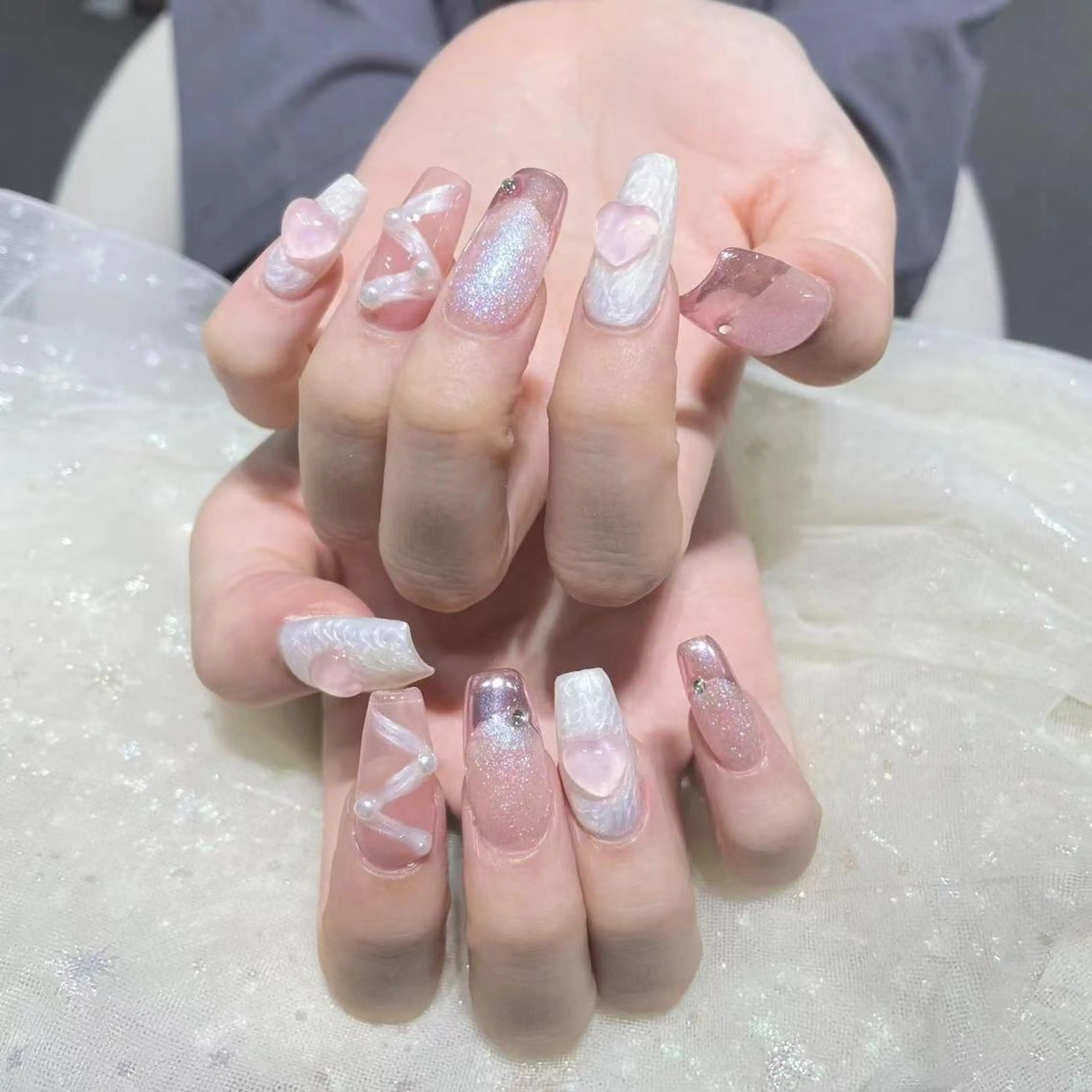 ネイル アートネイル 長さ出し ネイルチップ Queens みなみのネイルデザイン