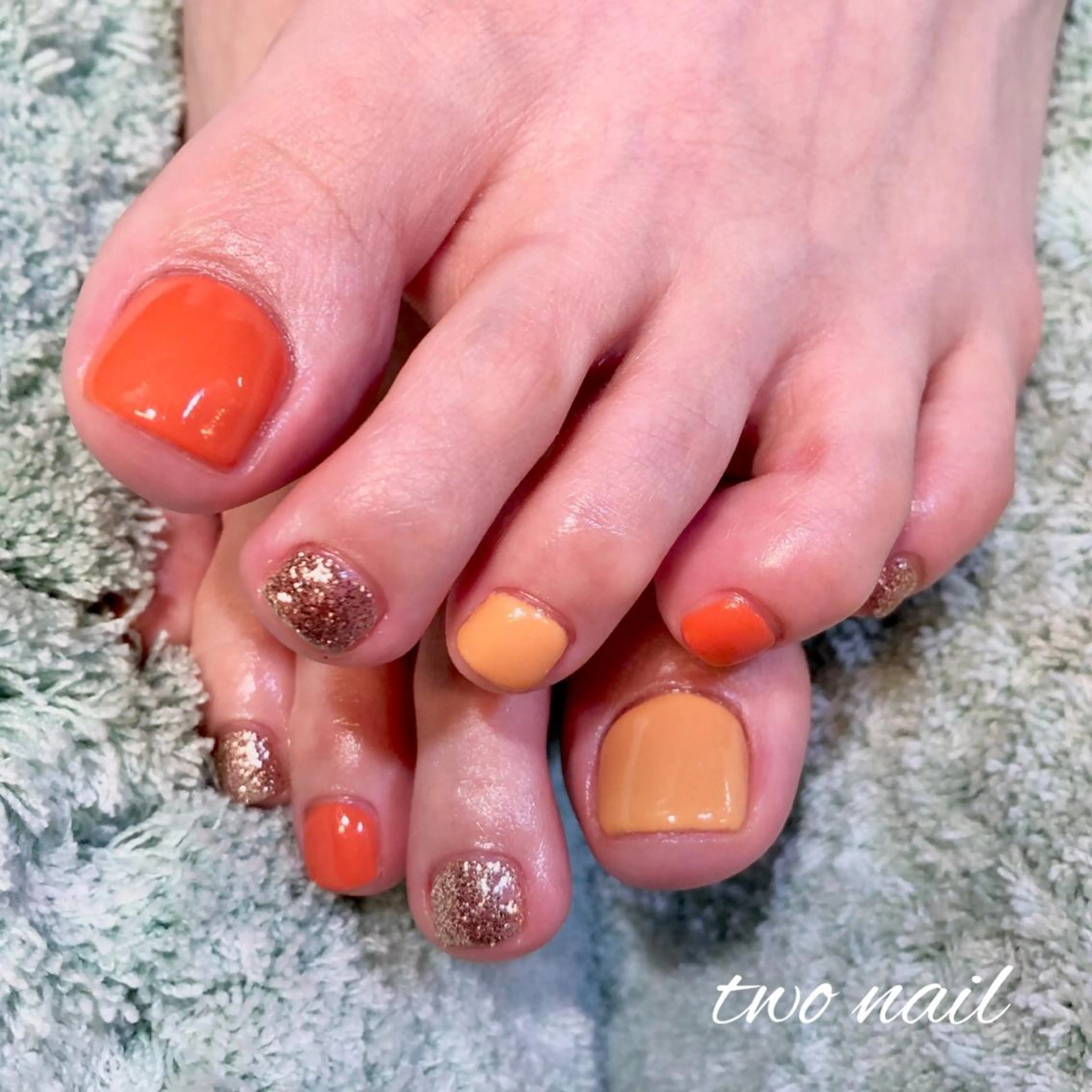 ネイル フットネイル ハート キラキラネイル ラメ(グリッター) ハンドネイル two nailのネイルデザイン